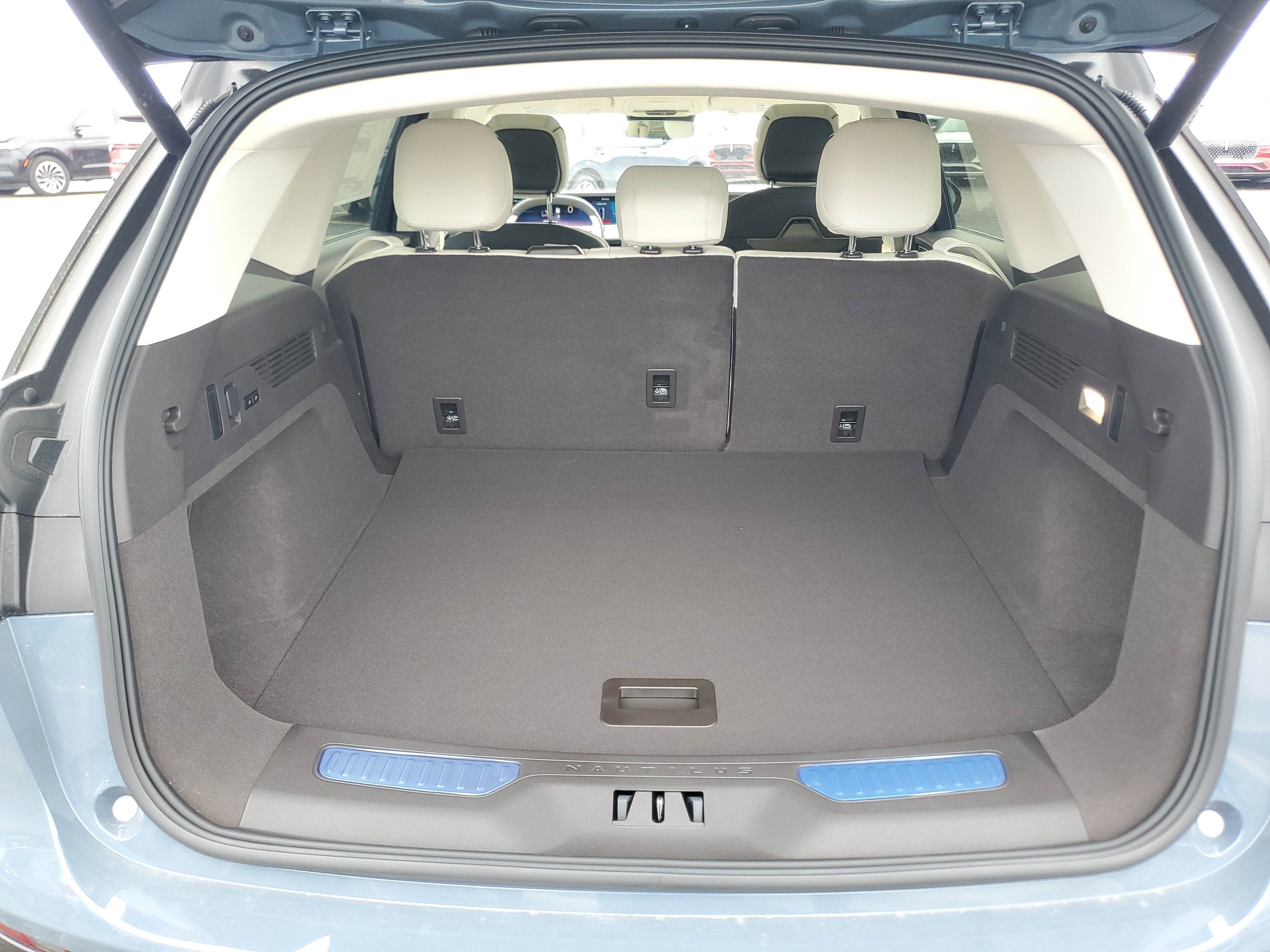 2026 Lincoln Nautilus Black Label Hybrid