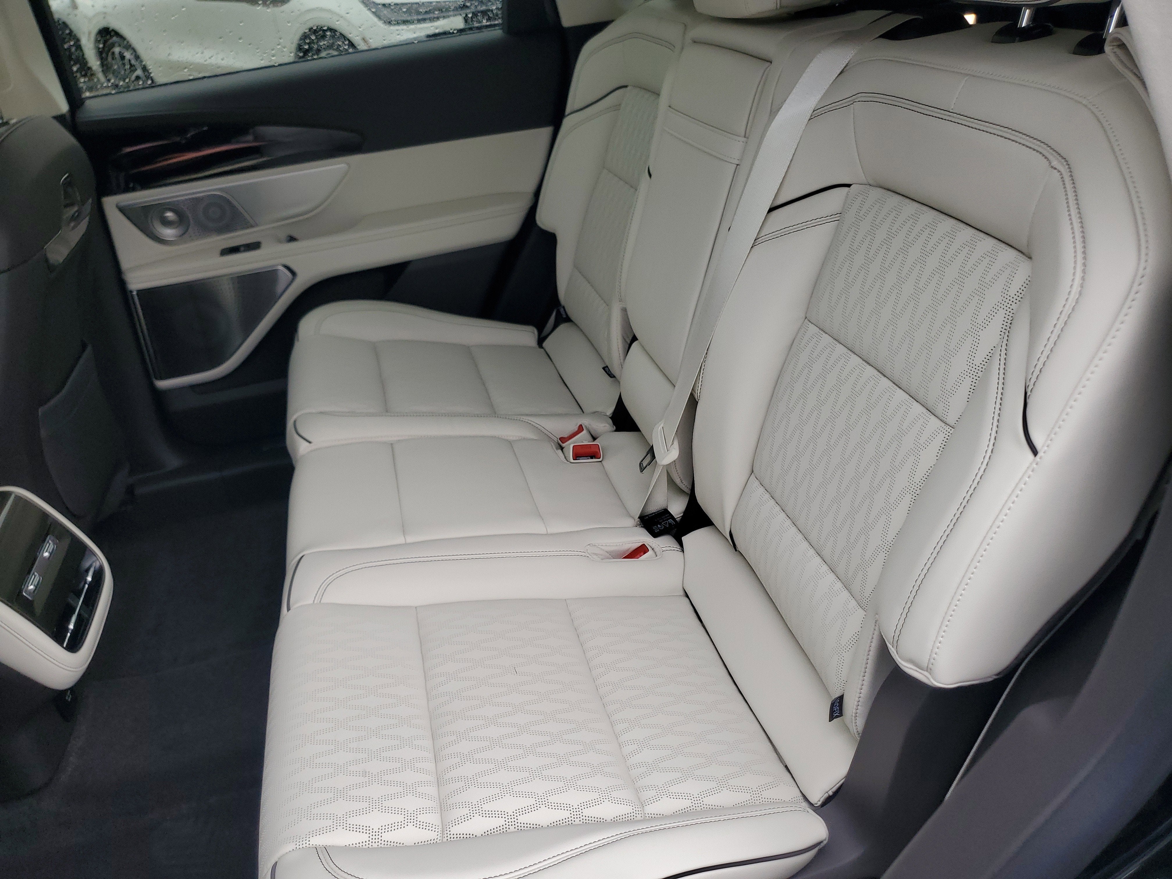 2026 Lincoln Nautilus Black Label Hybrid
