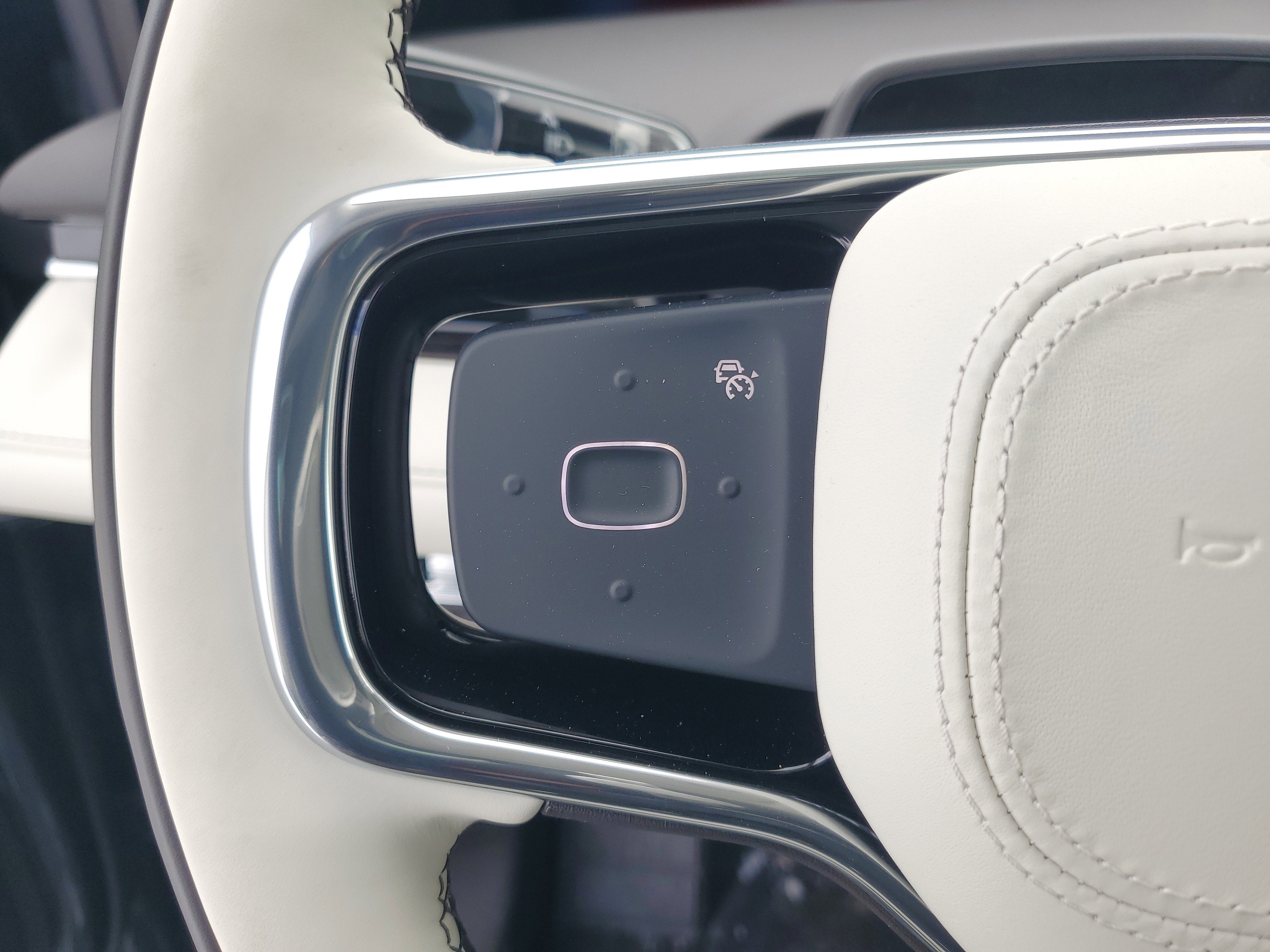 2026 Lincoln Nautilus Black Label Hybrid