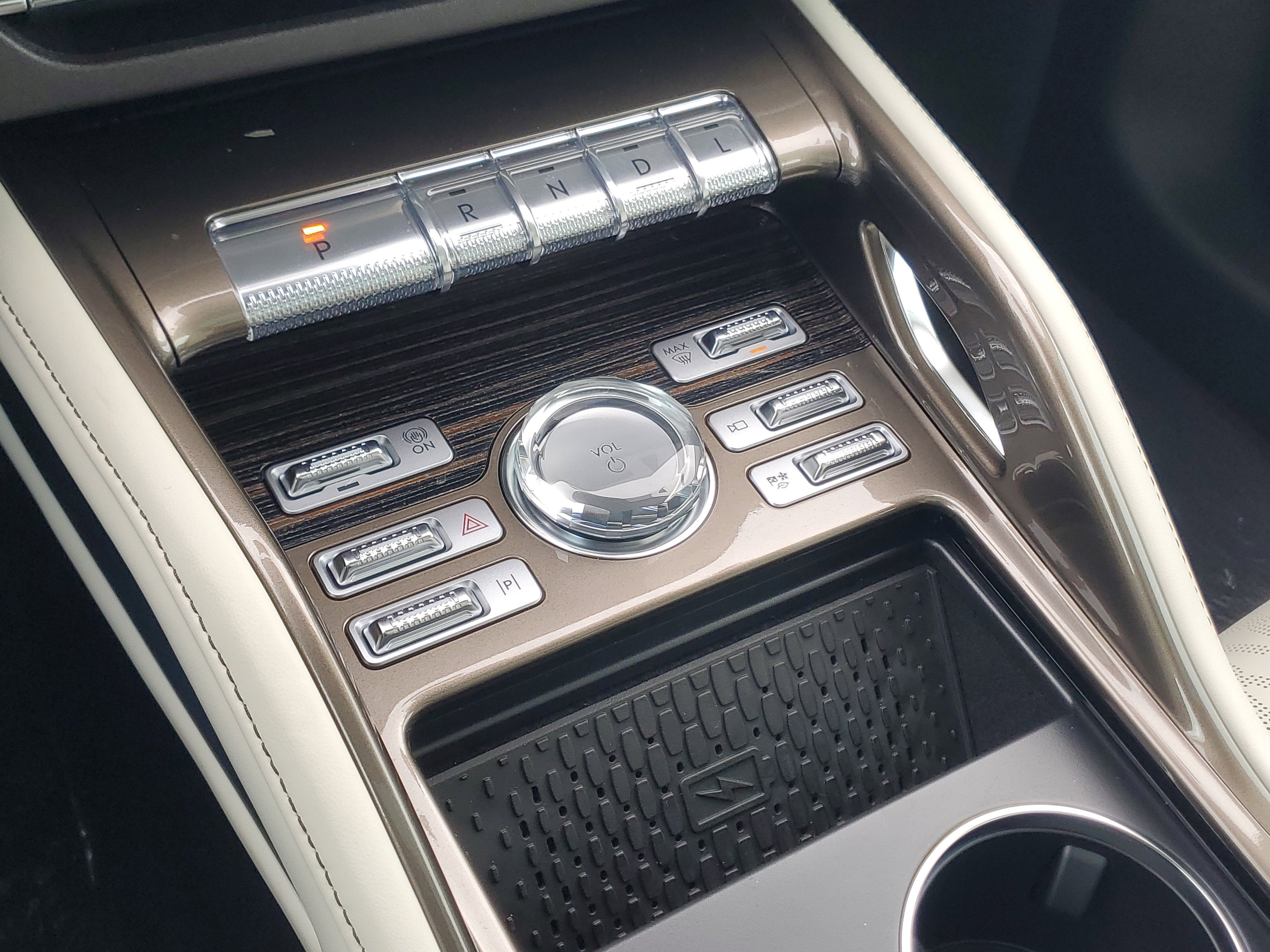 2026 Lincoln Nautilus Black Label Hybrid