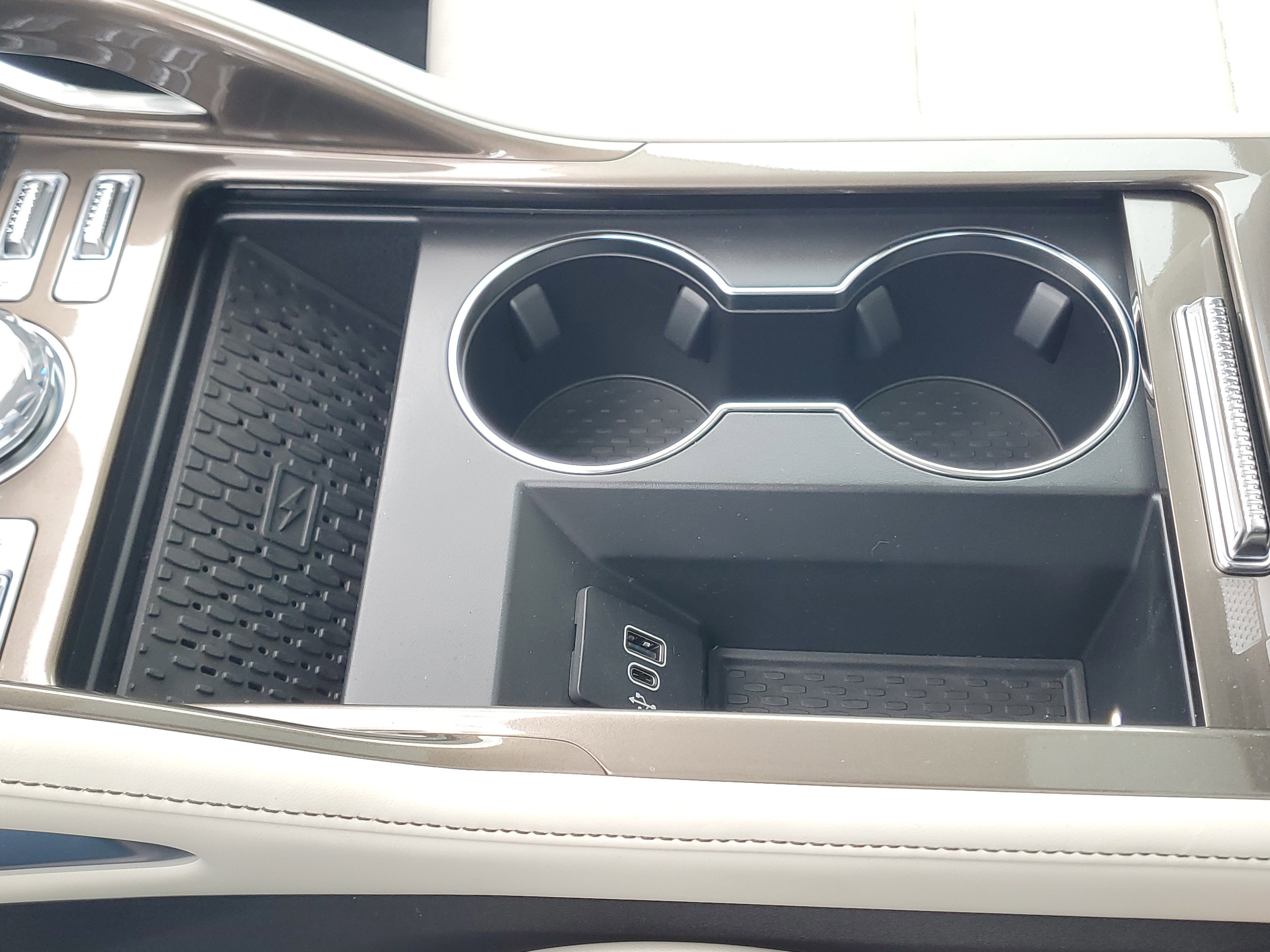 2026 Lincoln Nautilus Black Label Hybrid