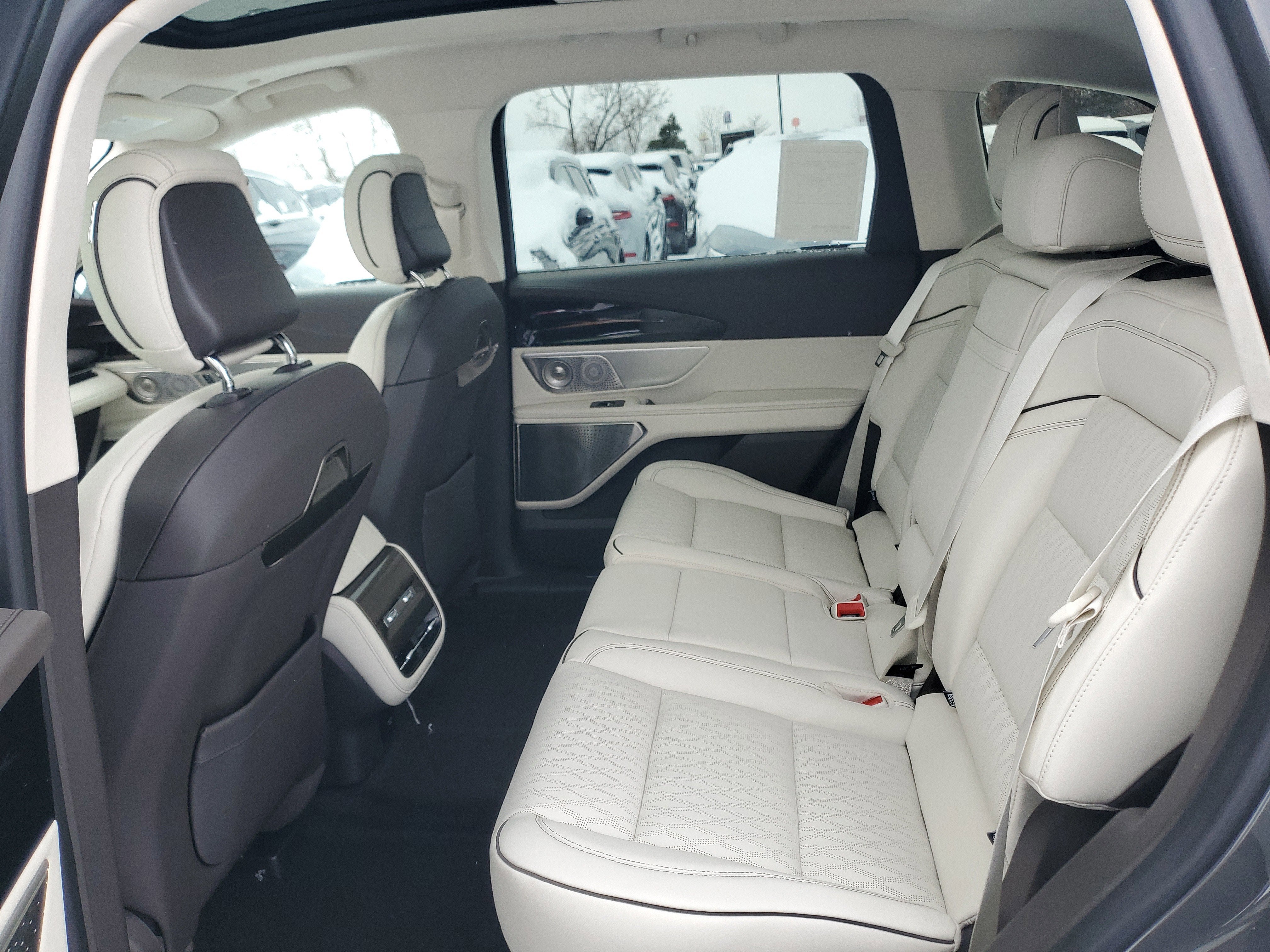 2026 Lincoln Nautilus Black Label Hybrid