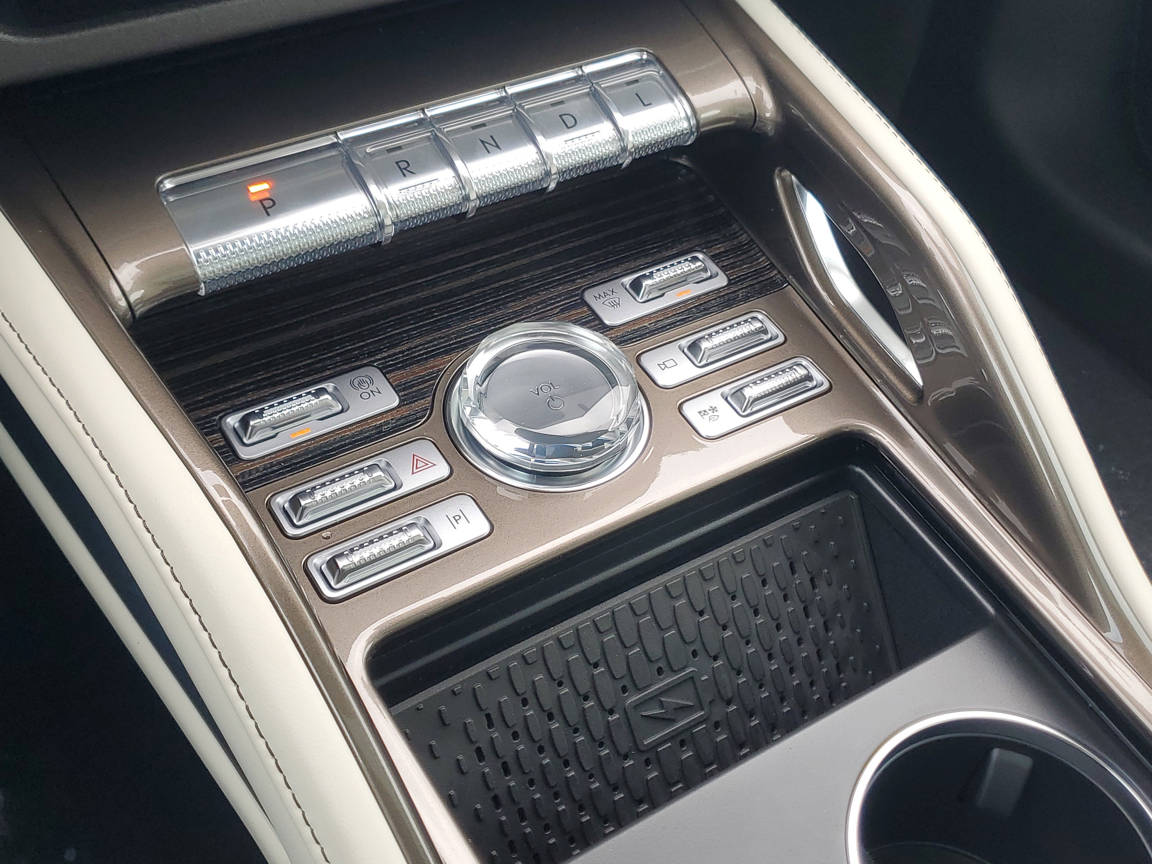 2026 Lincoln Nautilus Black Label Hybrid