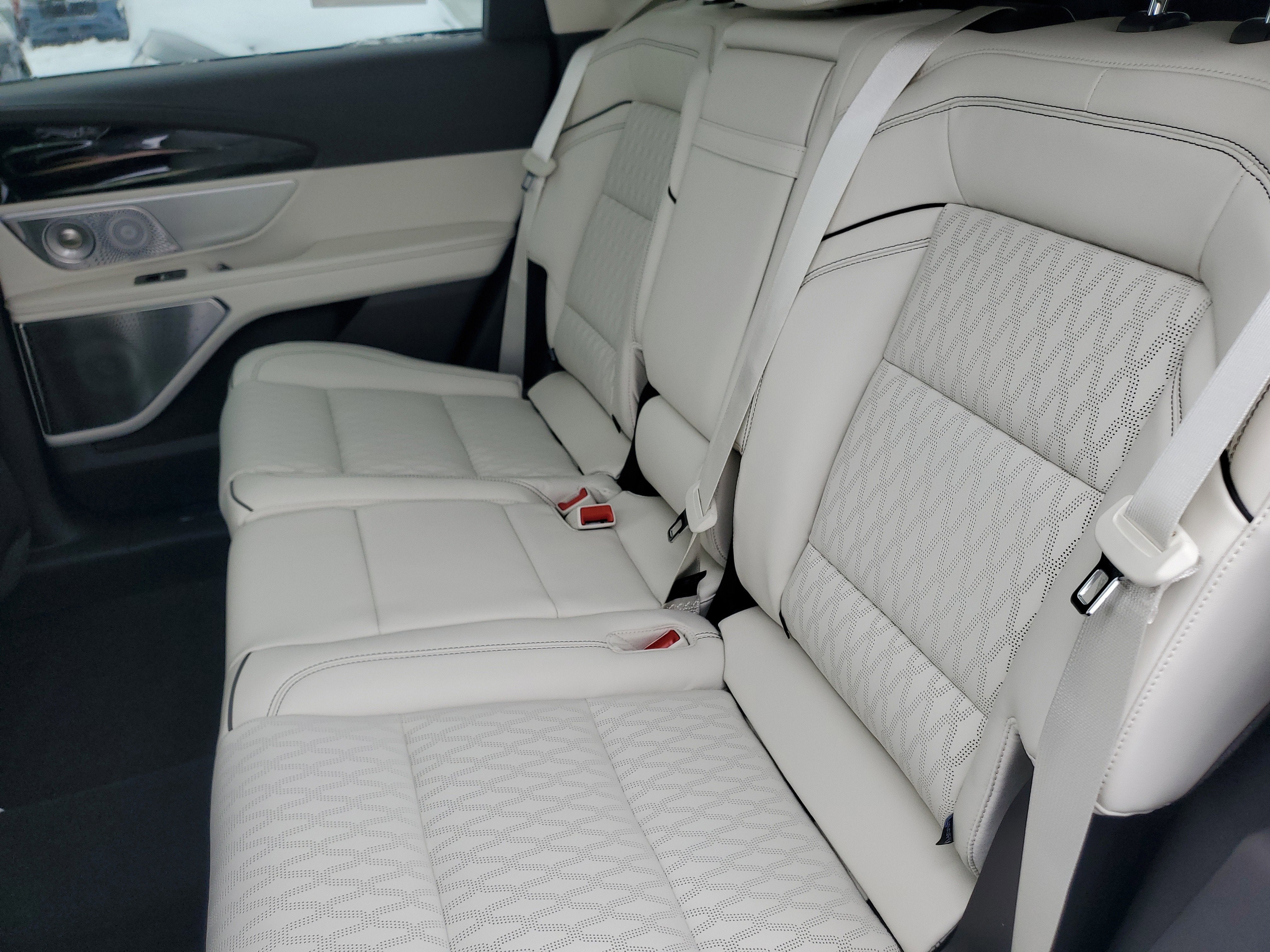 2026 Lincoln Nautilus Black Label Hybrid