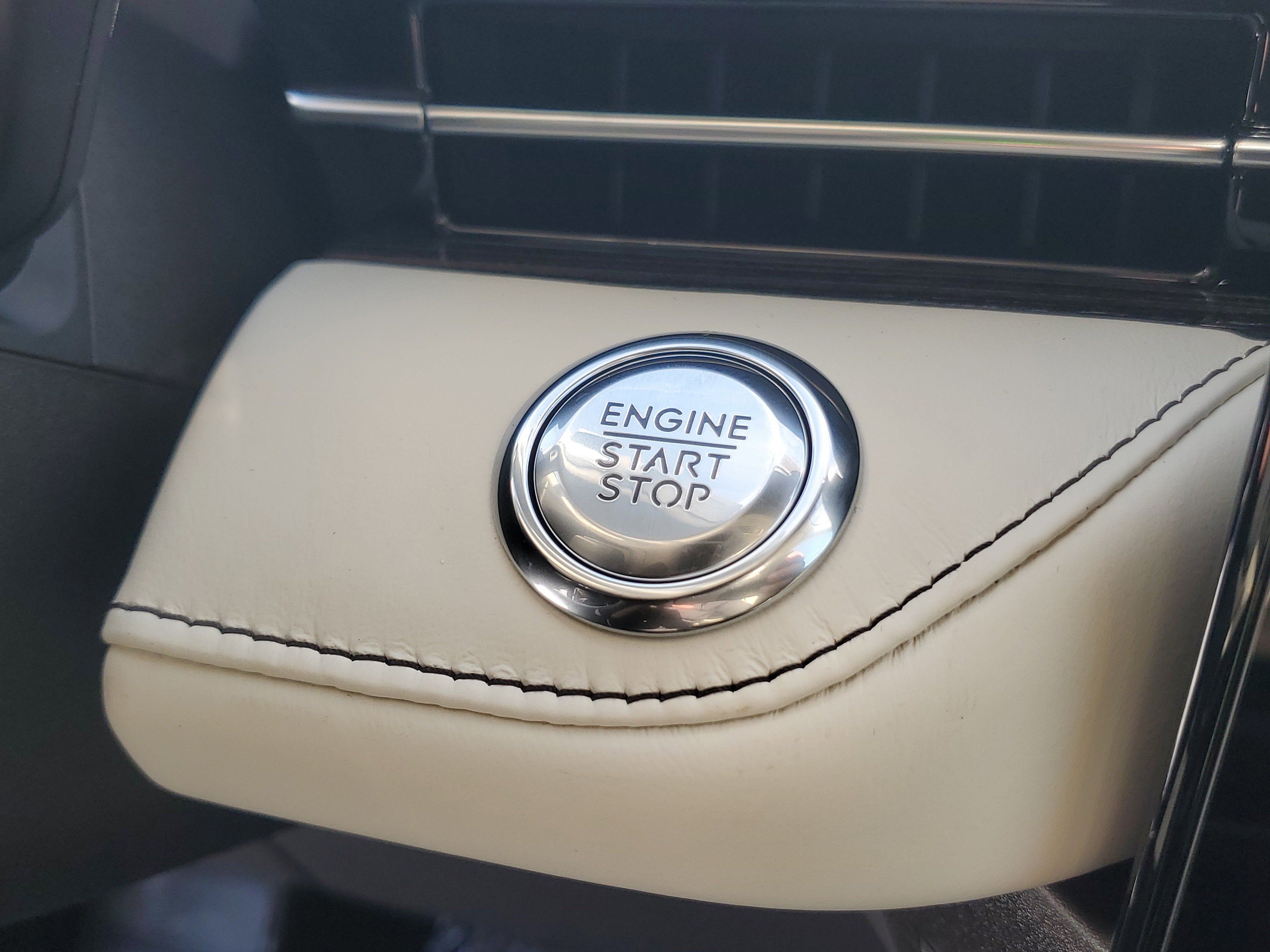 2026 Lincoln Nautilus Black Label Hybrid