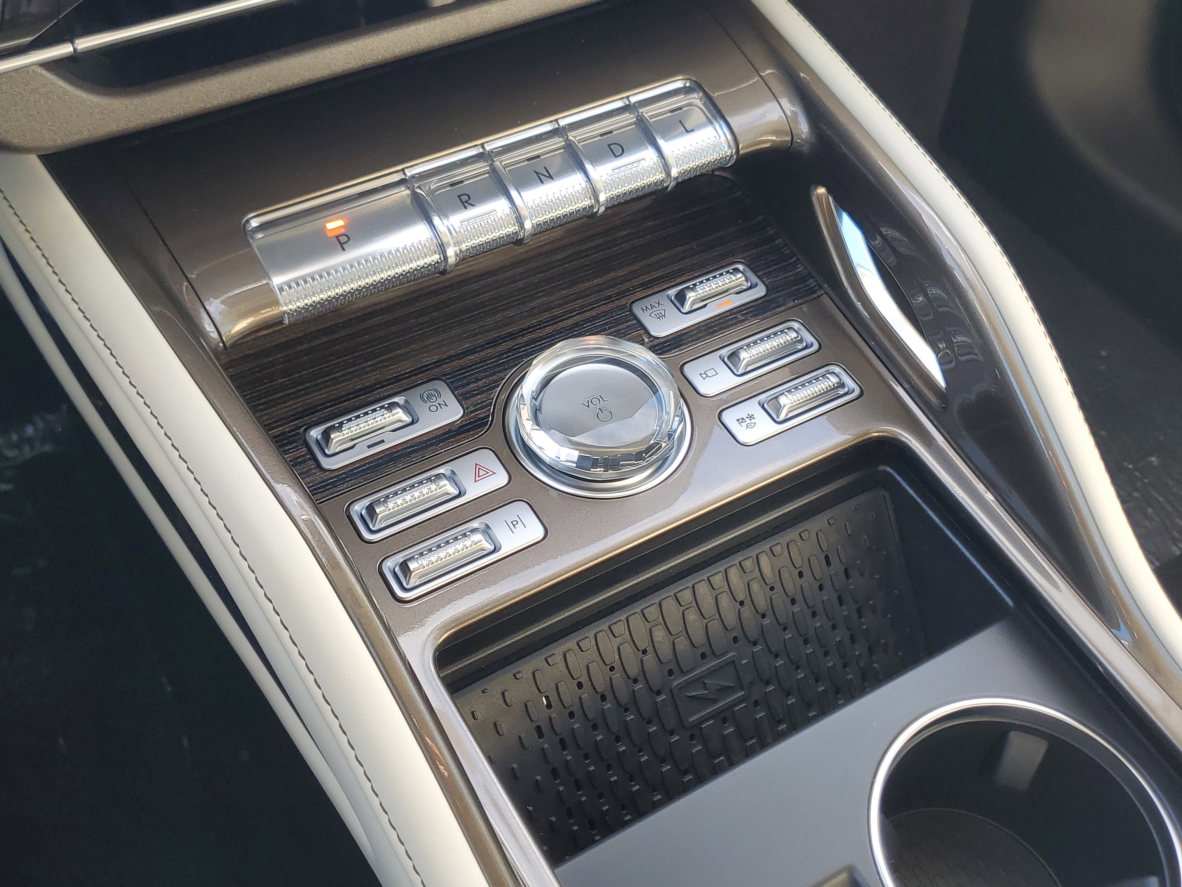 2026 Lincoln Nautilus Black Label Hybrid