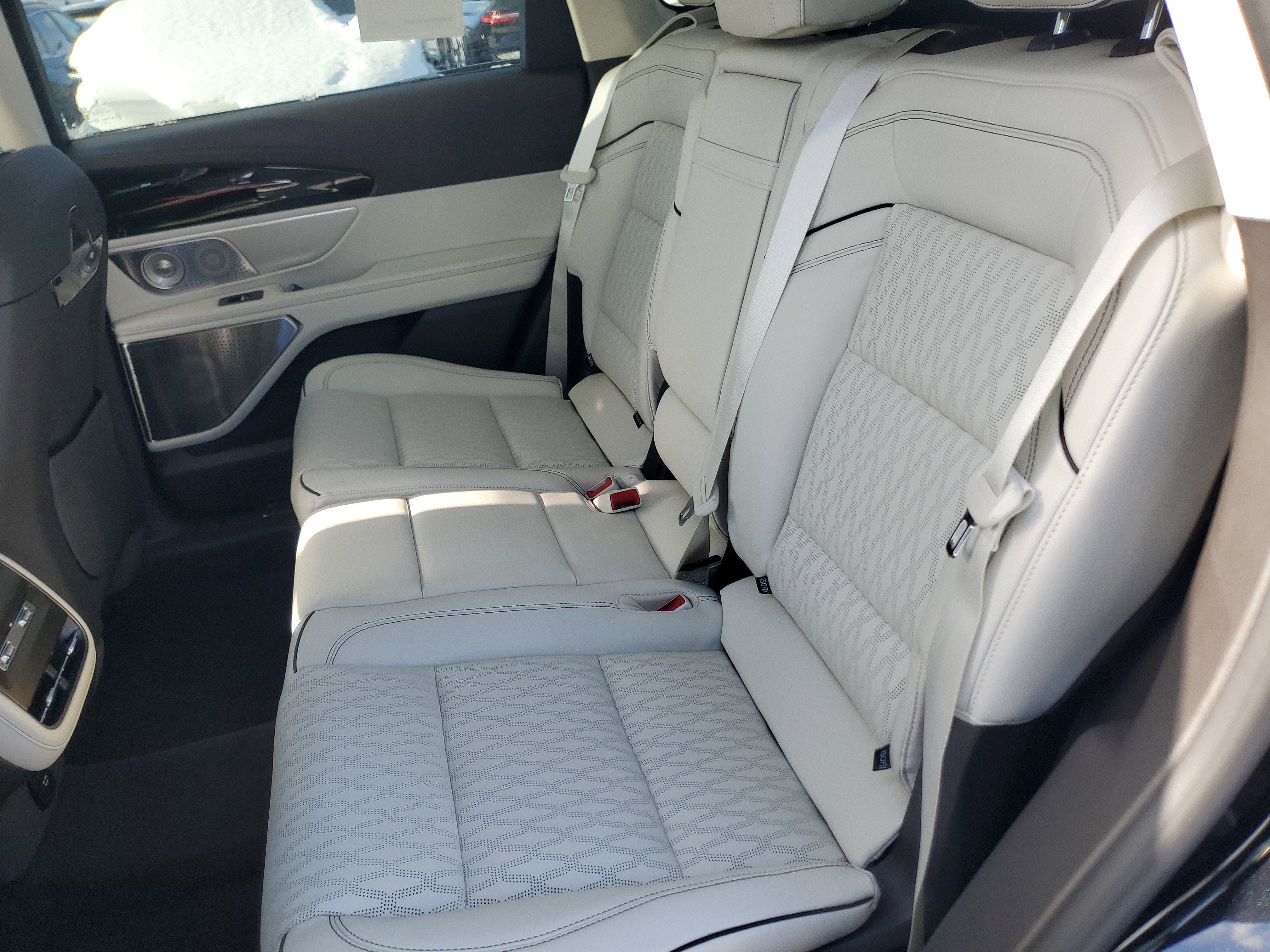 2026 Lincoln Nautilus Black Label Hybrid