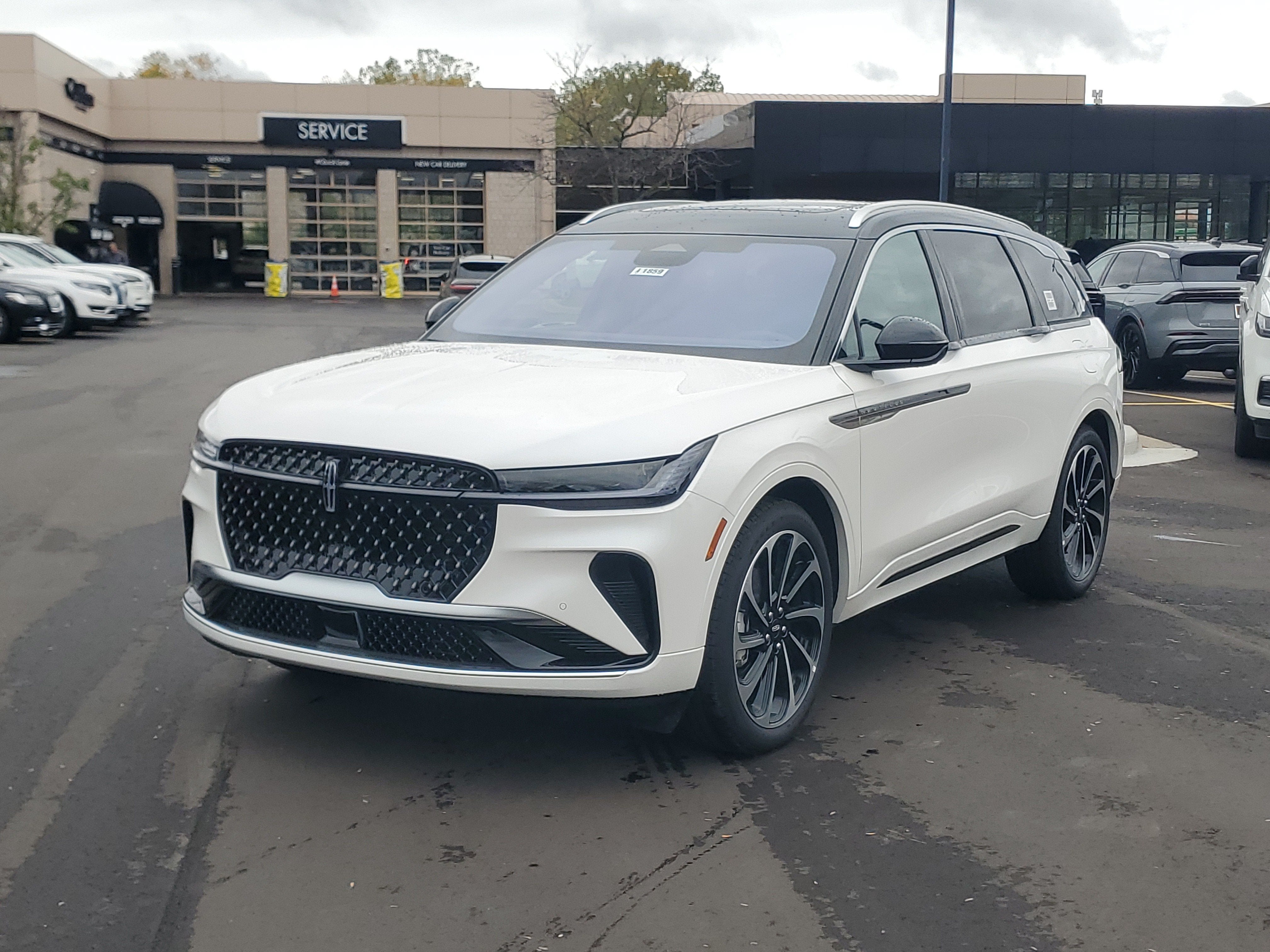 2026 Lincoln Nautilus Black Label Hybrid