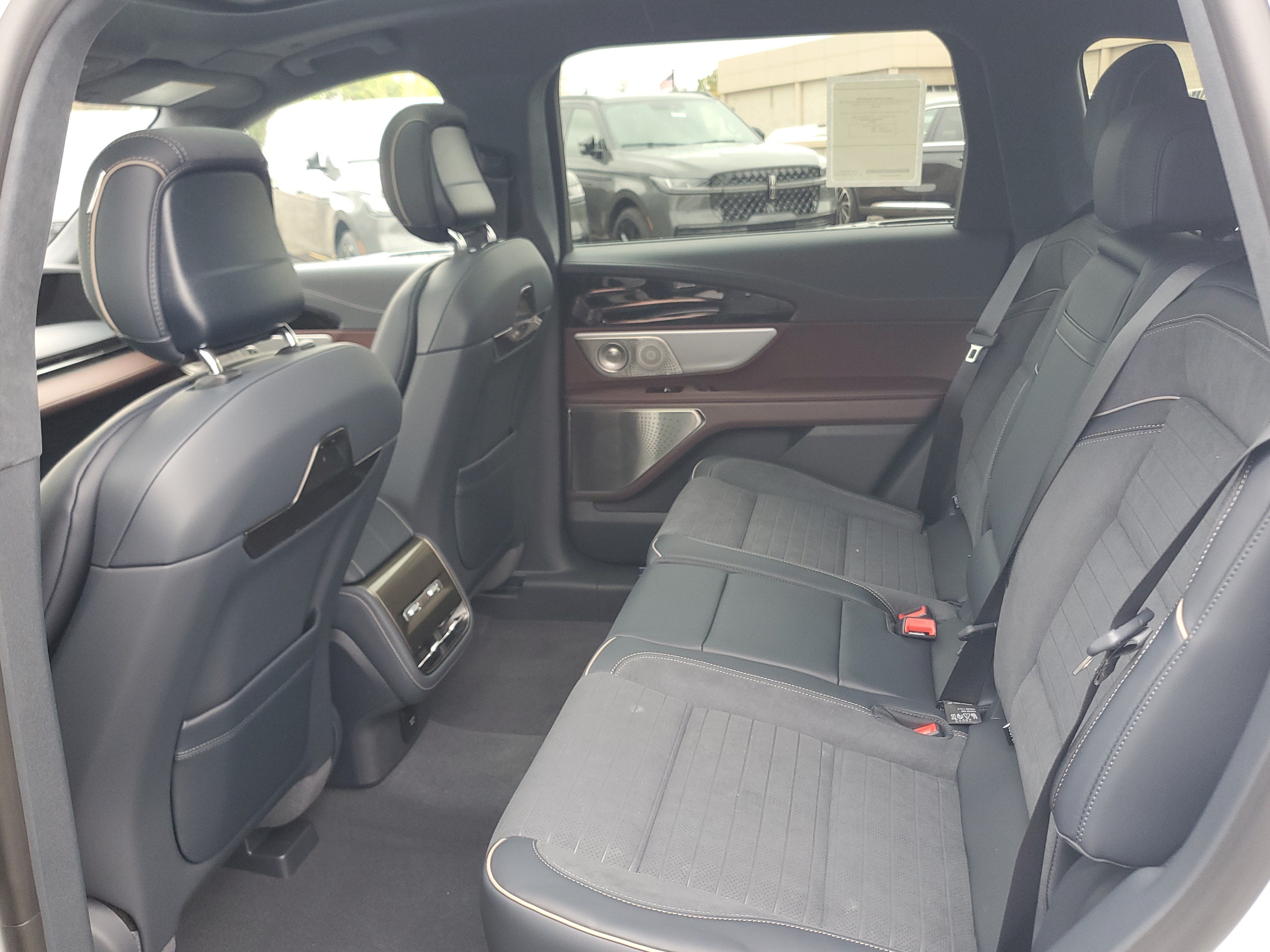 2026 Lincoln Nautilus Black Label Hybrid