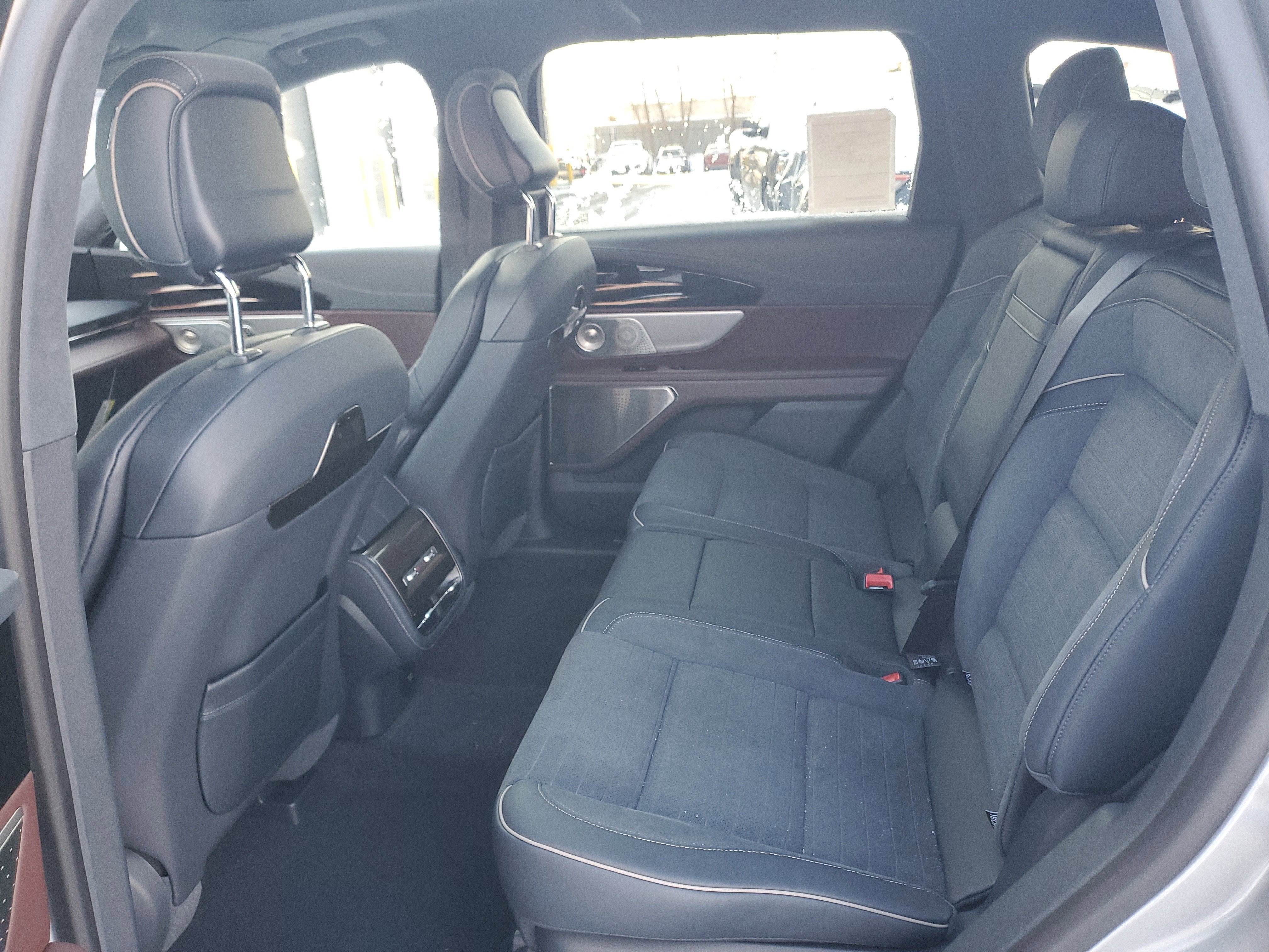 2026 Lincoln Nautilus Black Label Hybrid