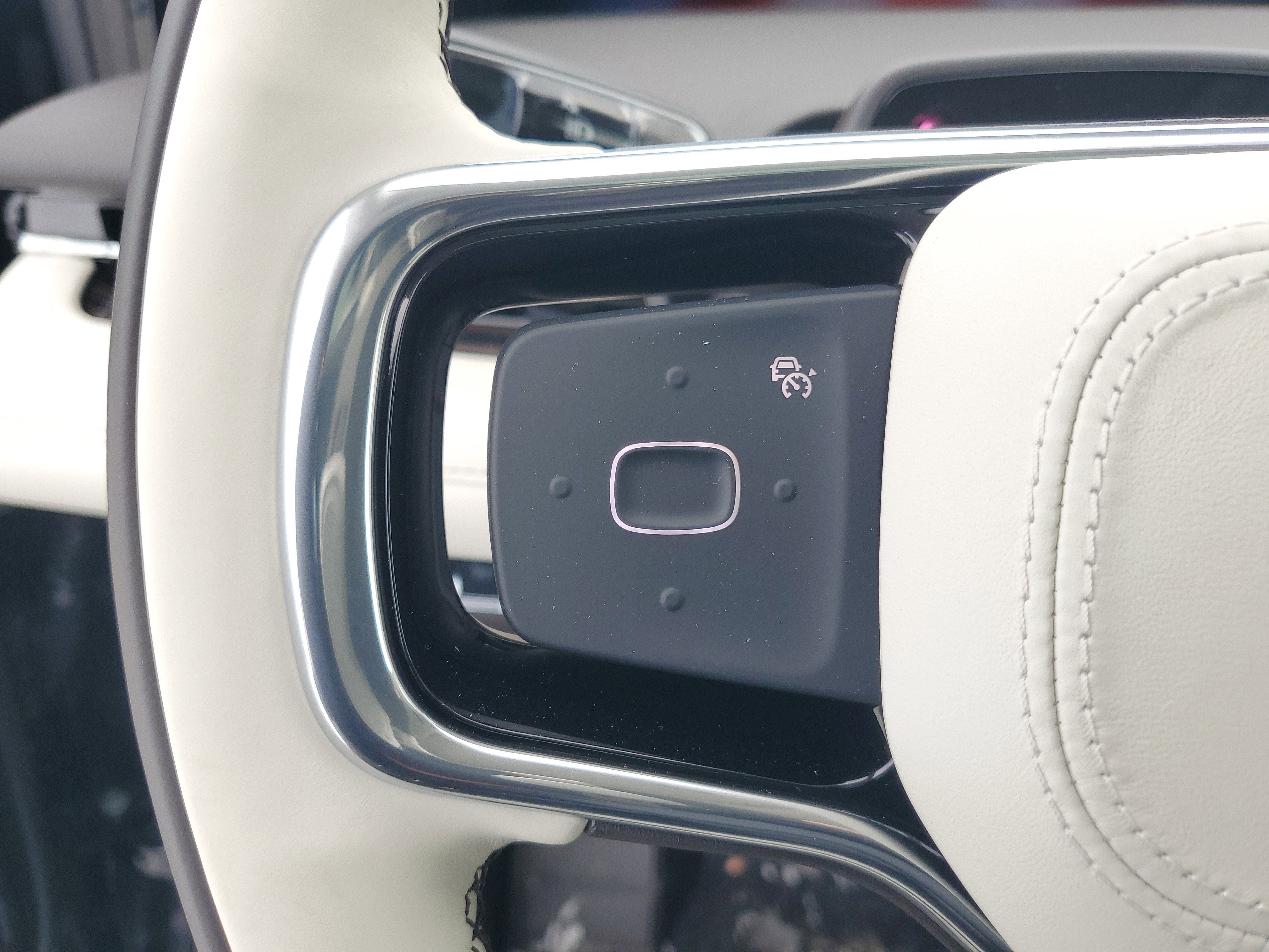 2026 Lincoln Nautilus Black Label Hybrid