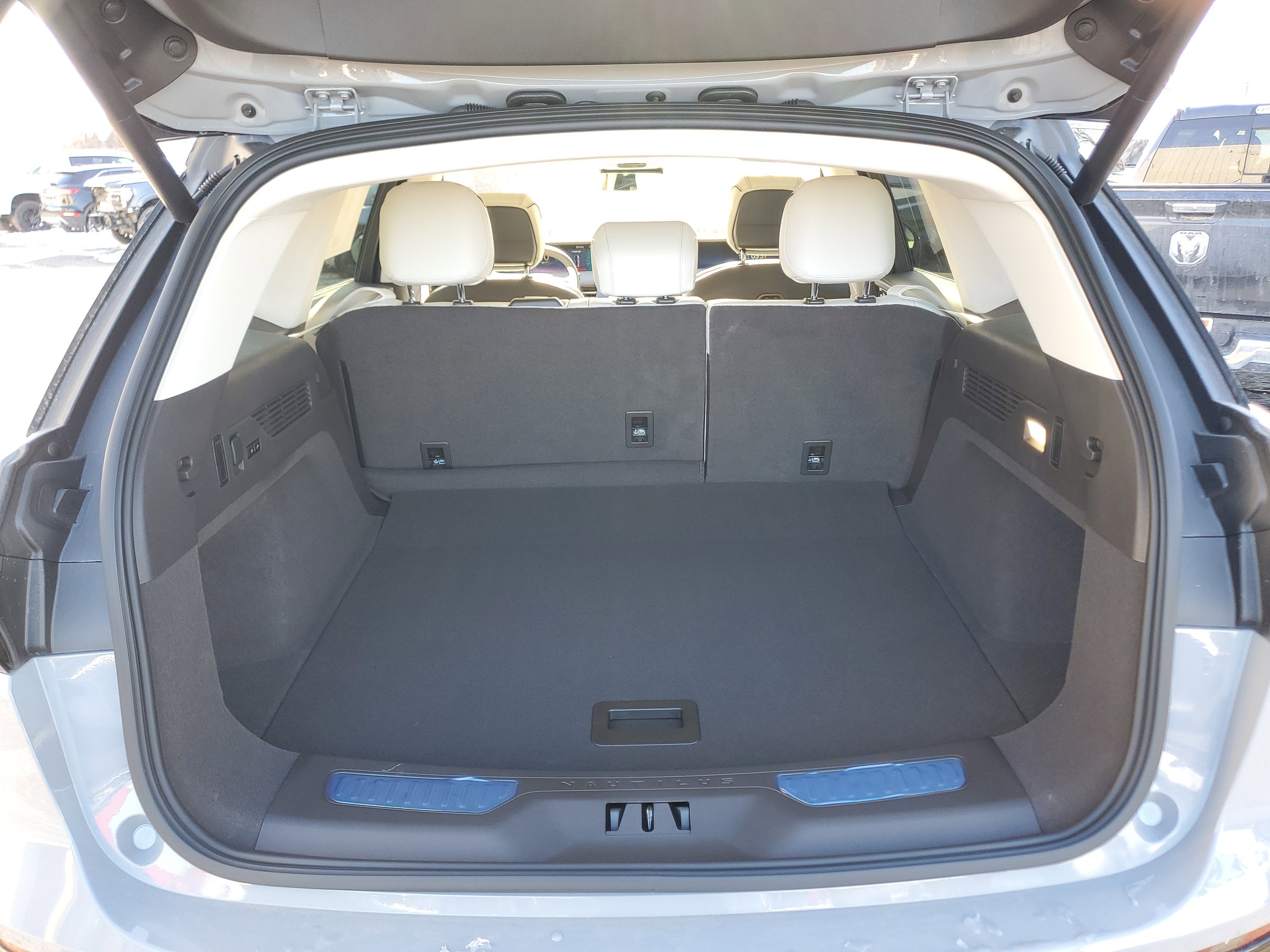 2026 Lincoln Nautilus Black Label