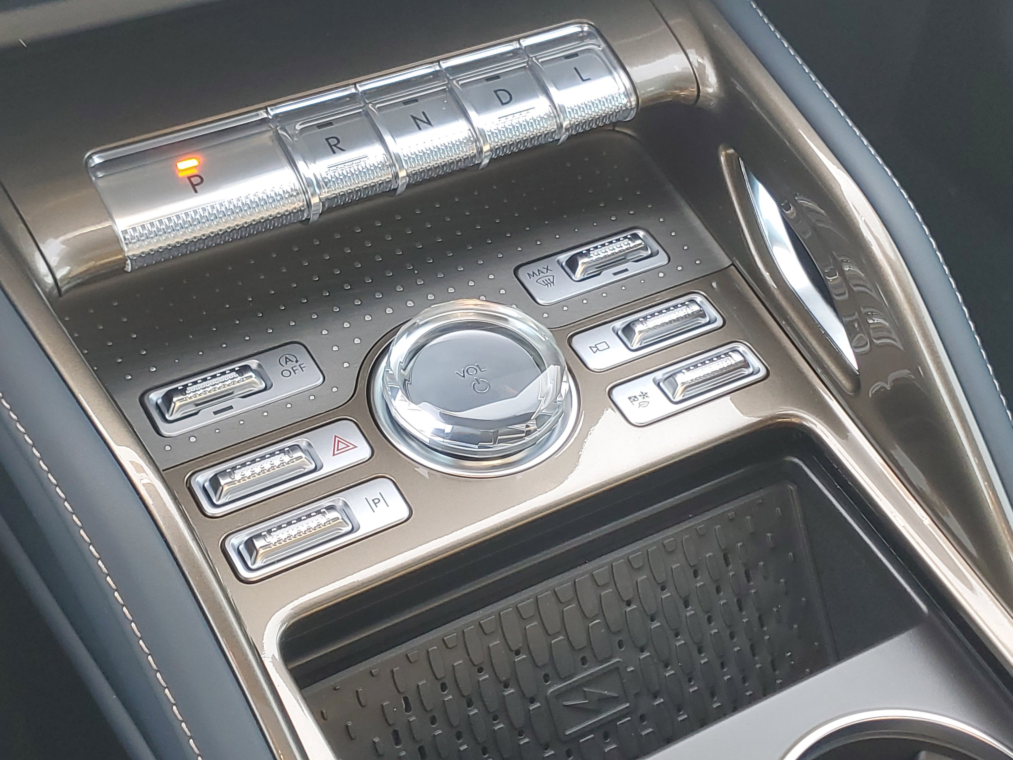 2026 Lincoln Nautilus Black Label