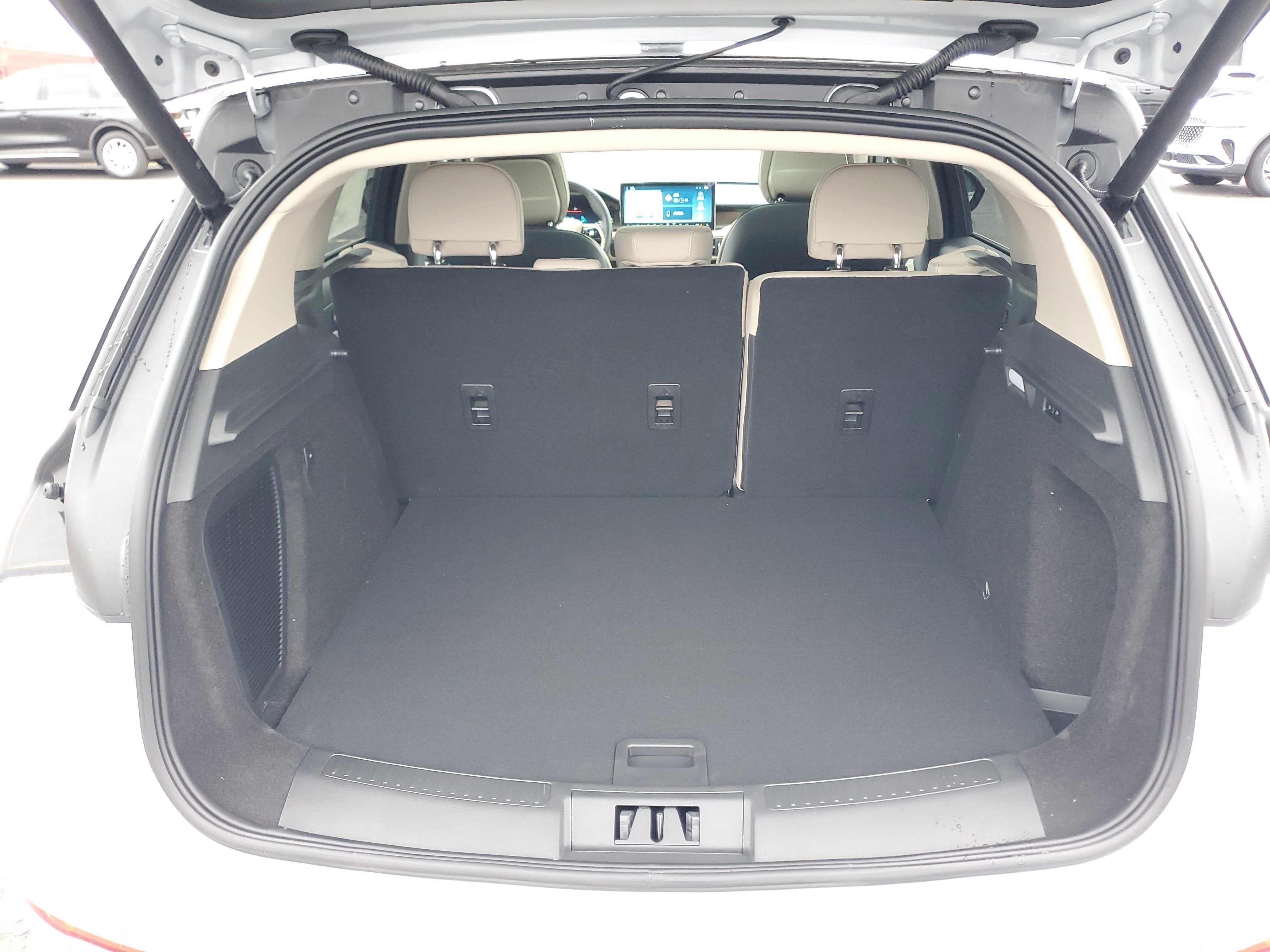 2026 Lincoln Corsair Grand Touring Hybrid