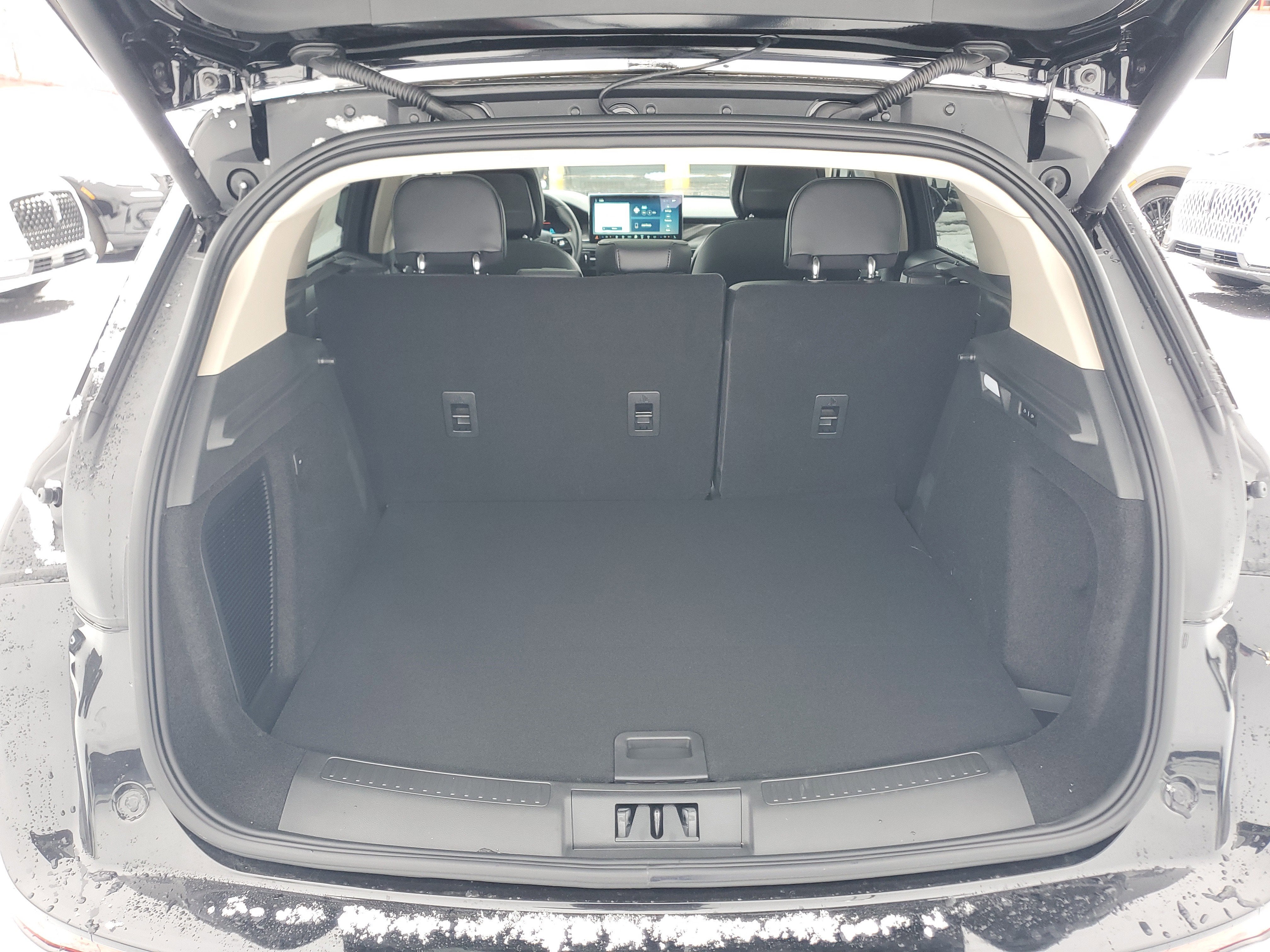 2026 Lincoln Corsair Grand Touring Hybrid