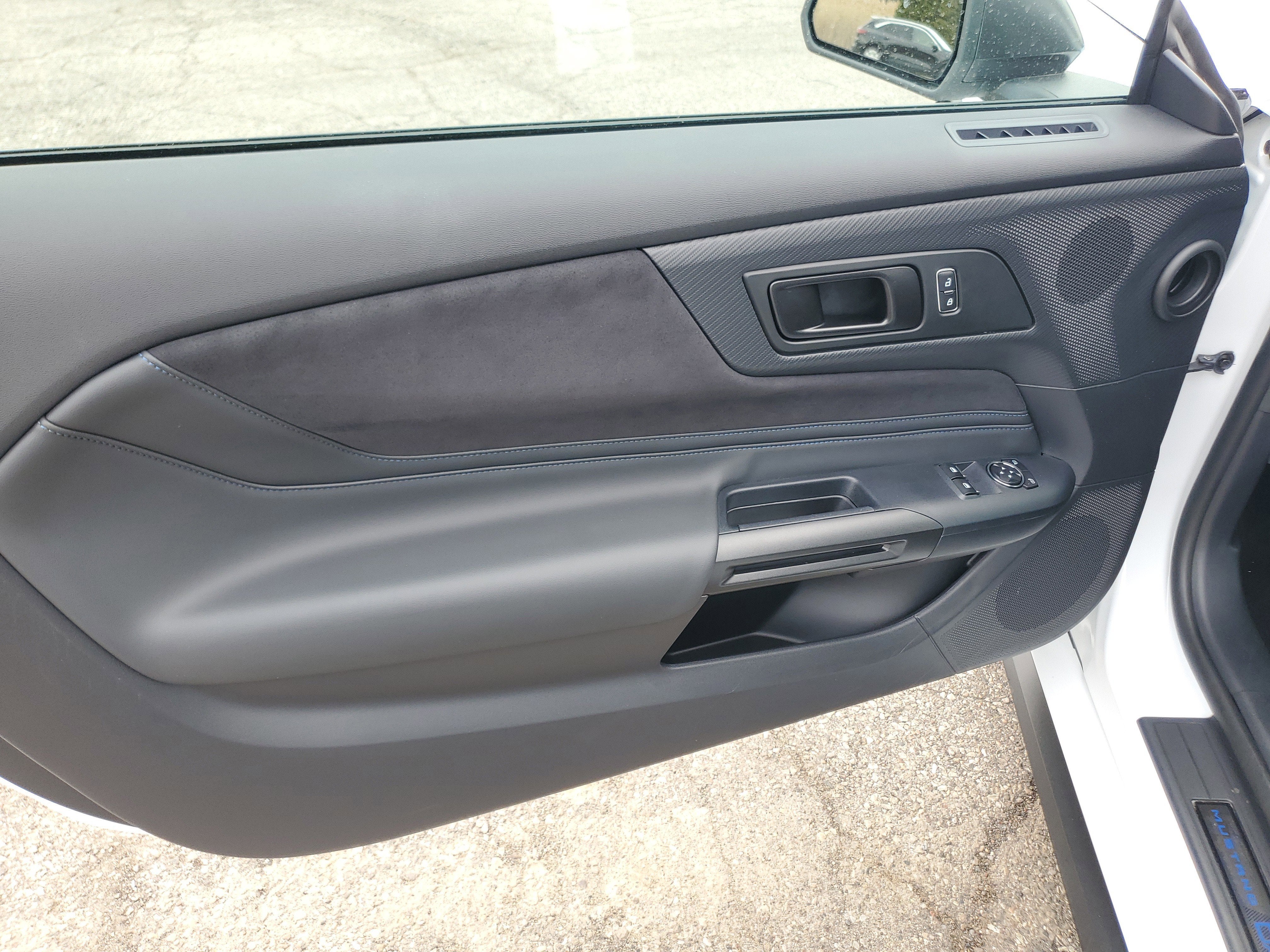 2024 Ford Mustang Dark Horse