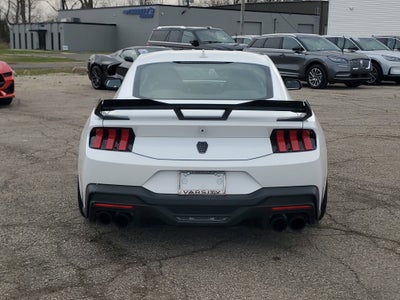 2024 Ford Mustang Dark Horse