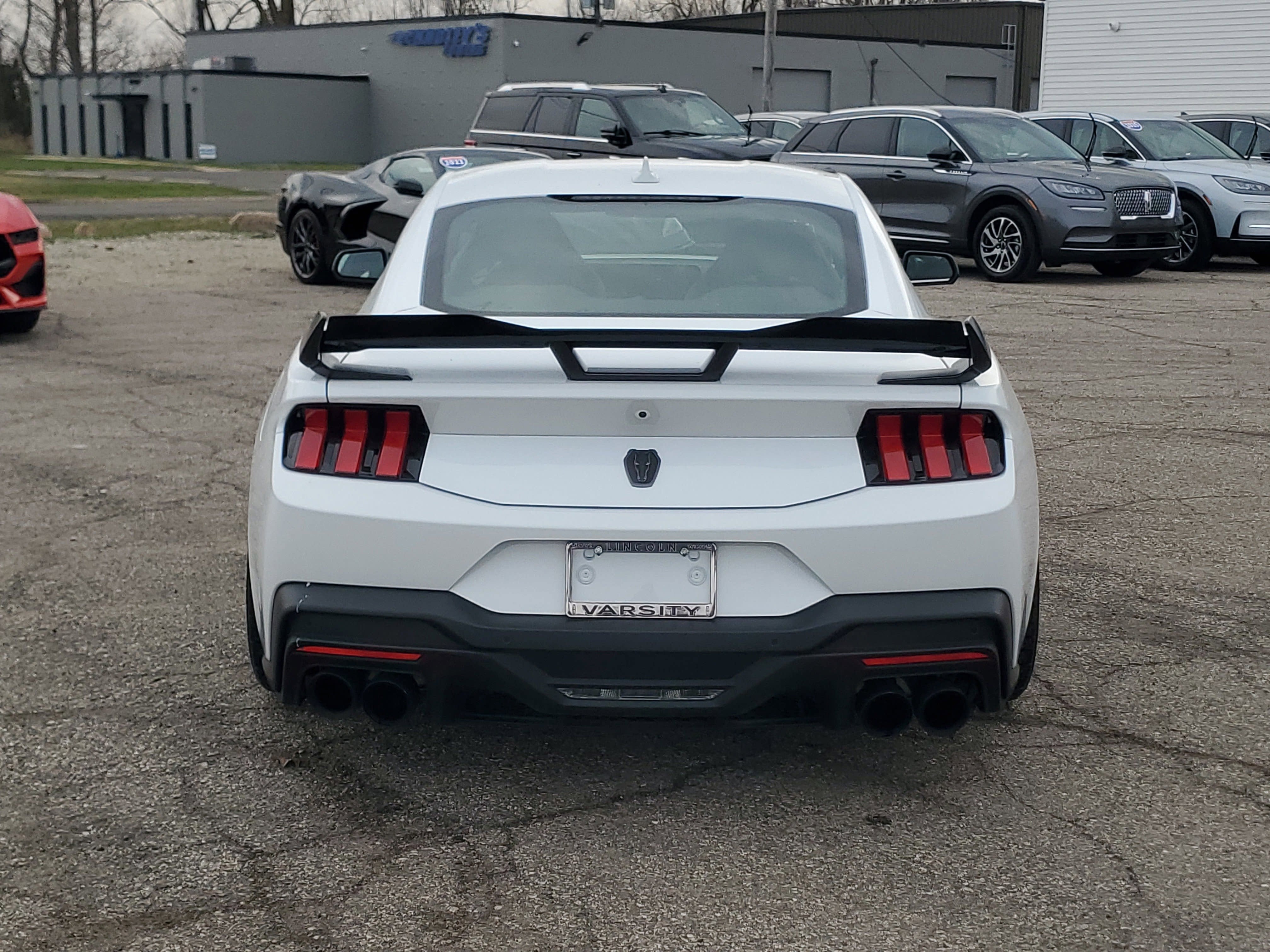 2024 Ford Mustang Dark Horse