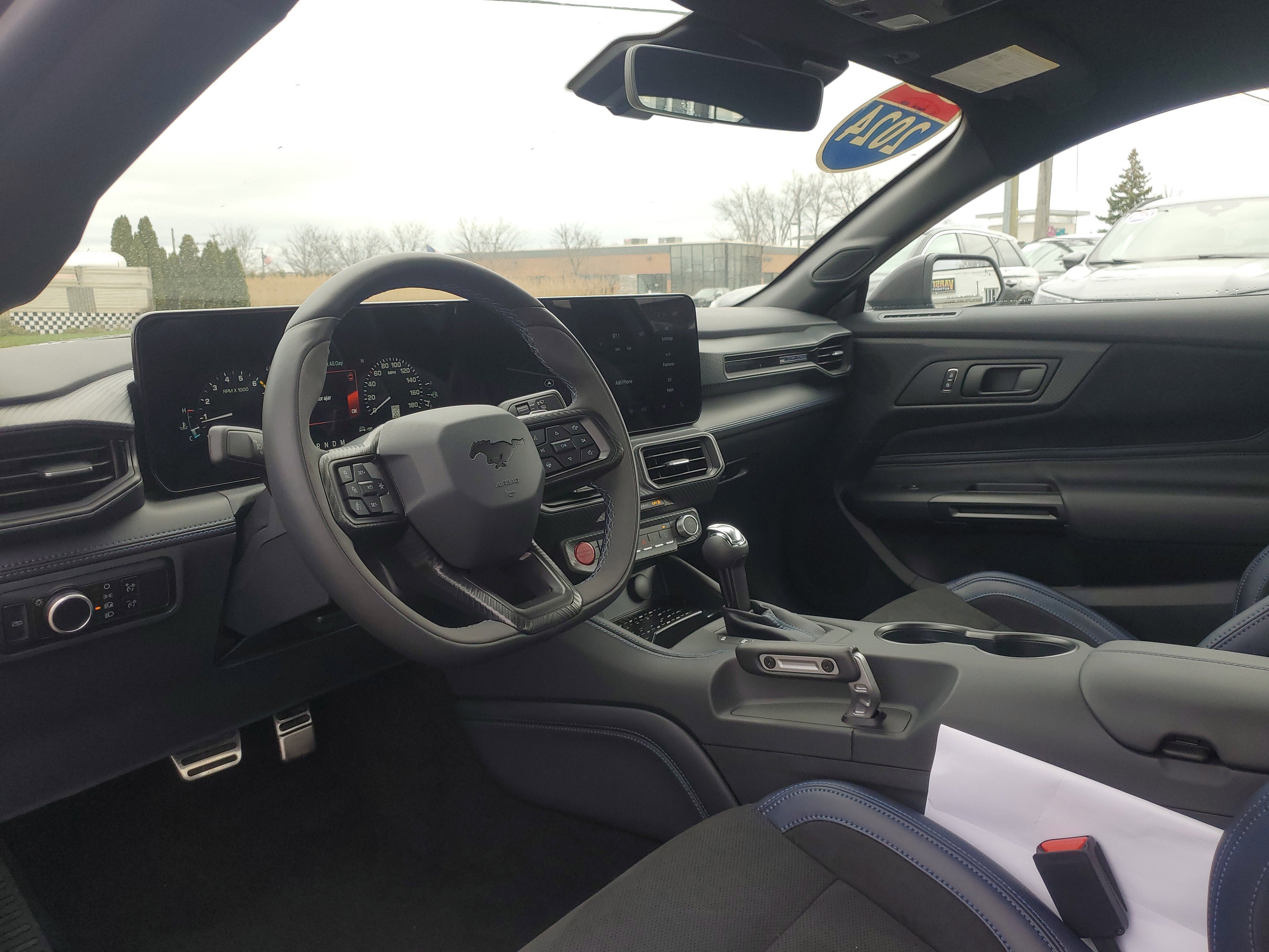 2024 Ford Mustang Dark Horse