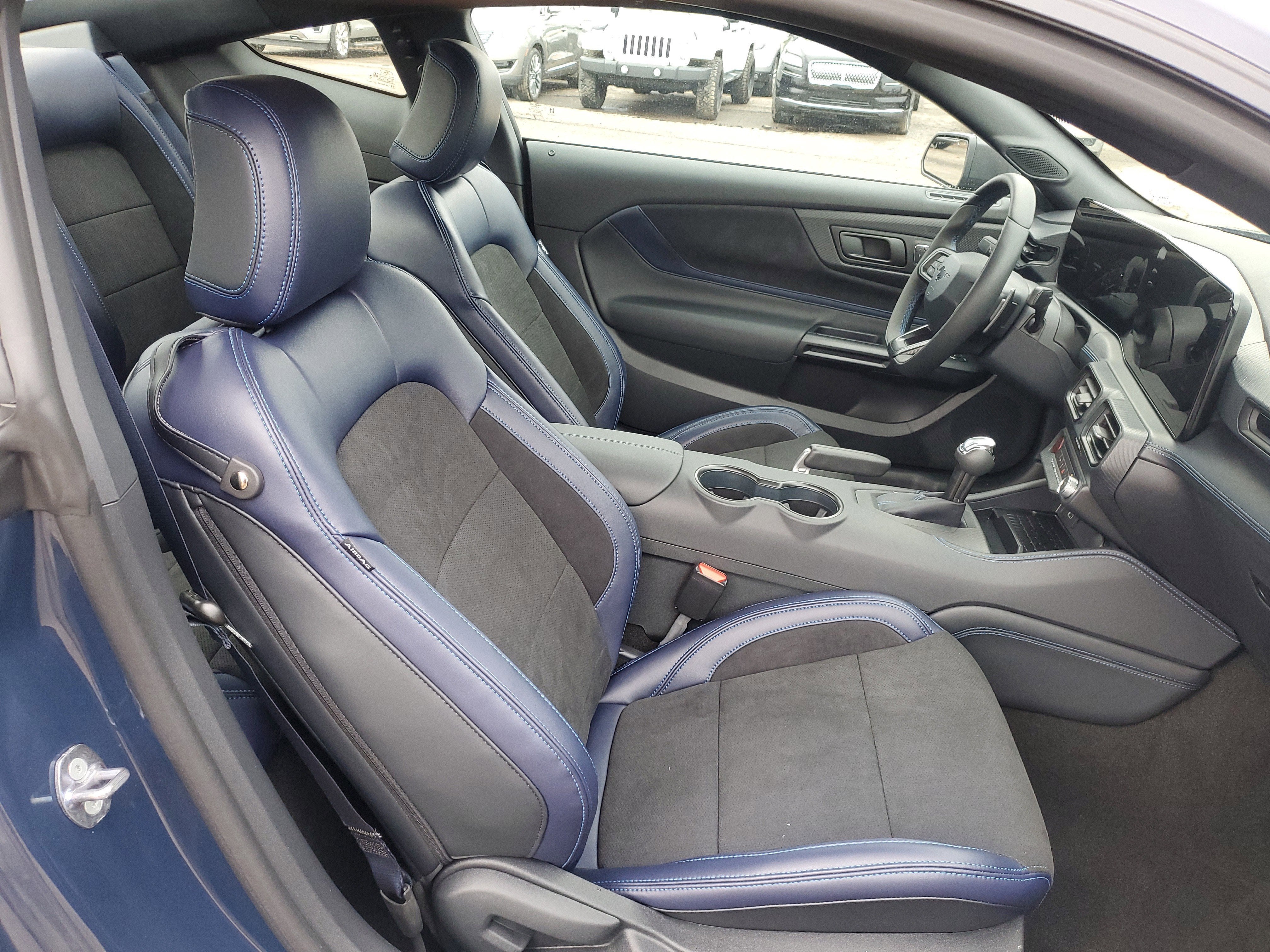 2024 Ford Mustang Dark Horse