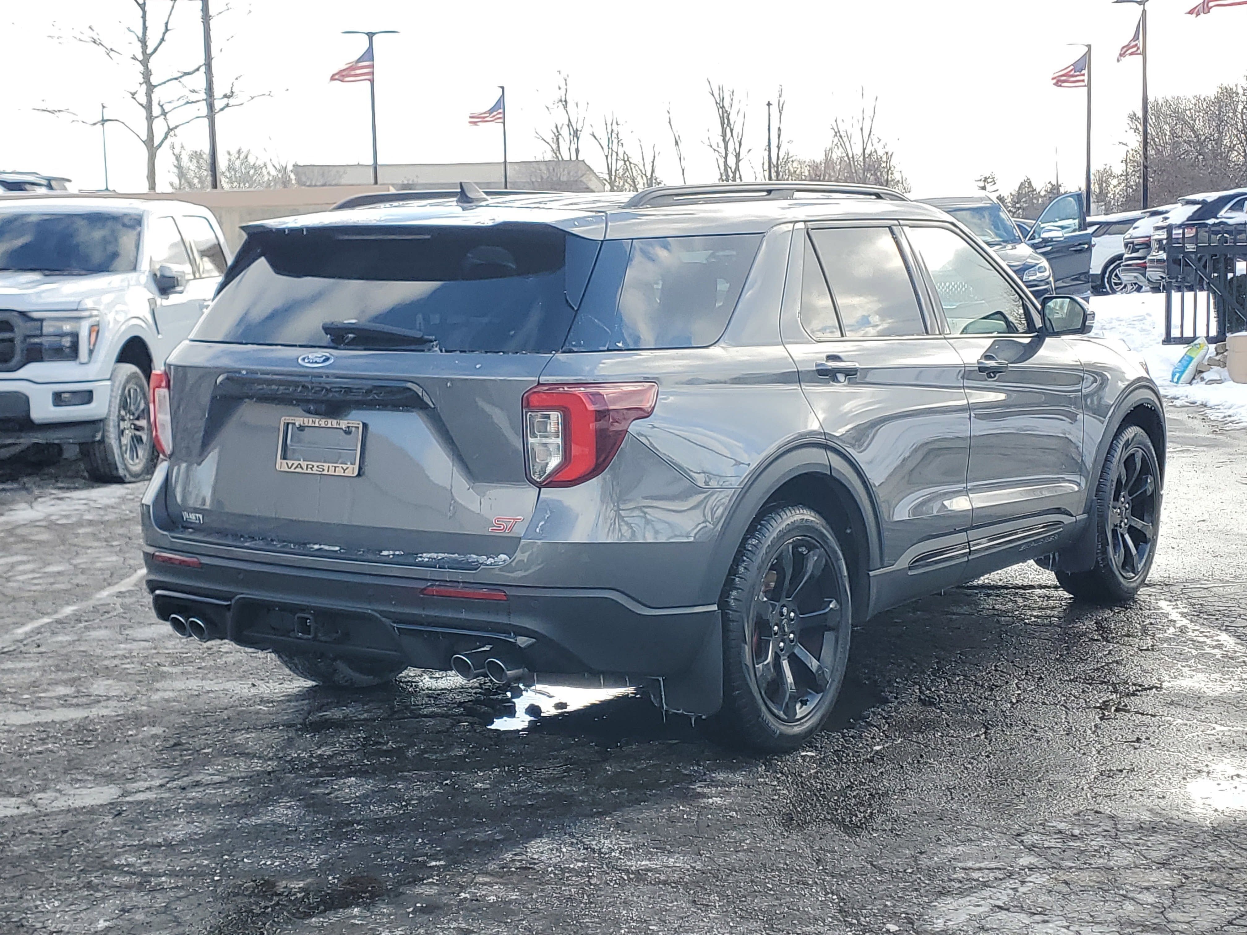 2022 Ford Explorer ST