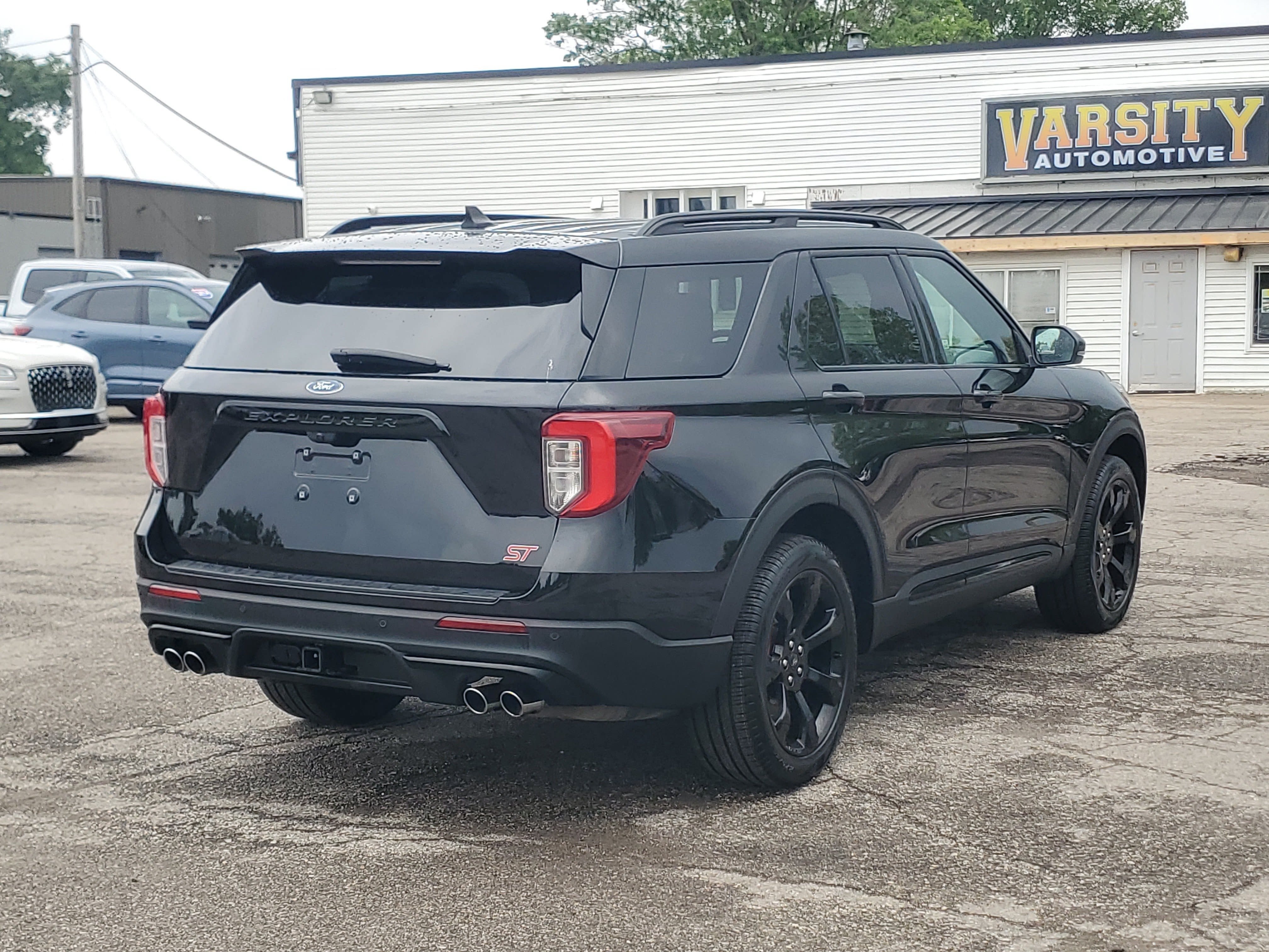 2023 Ford Explorer ST