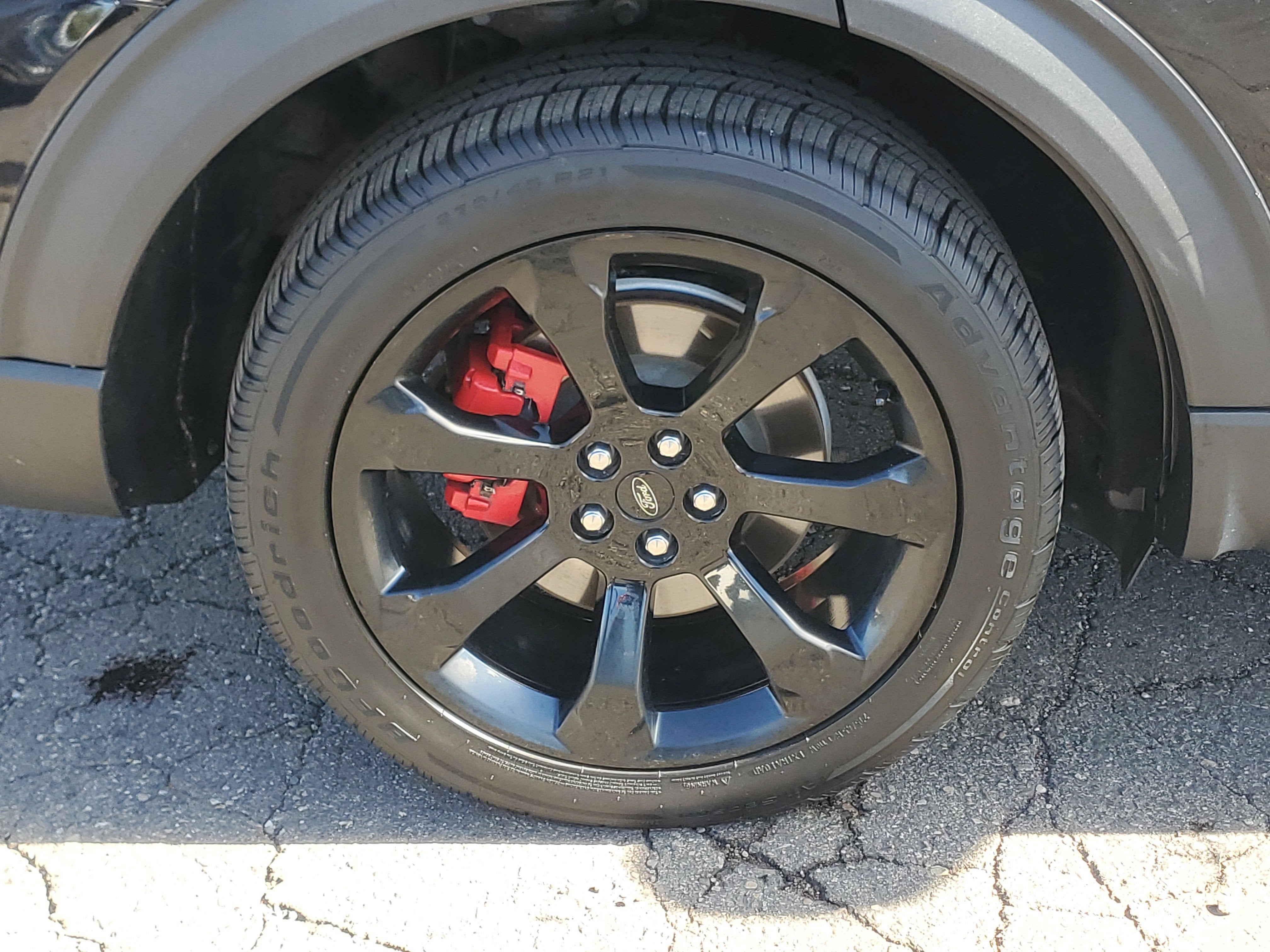 2021 Ford Explorer ST