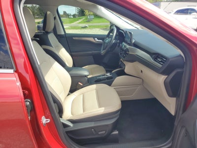 2021 Ford Escape Titanium Hybrid