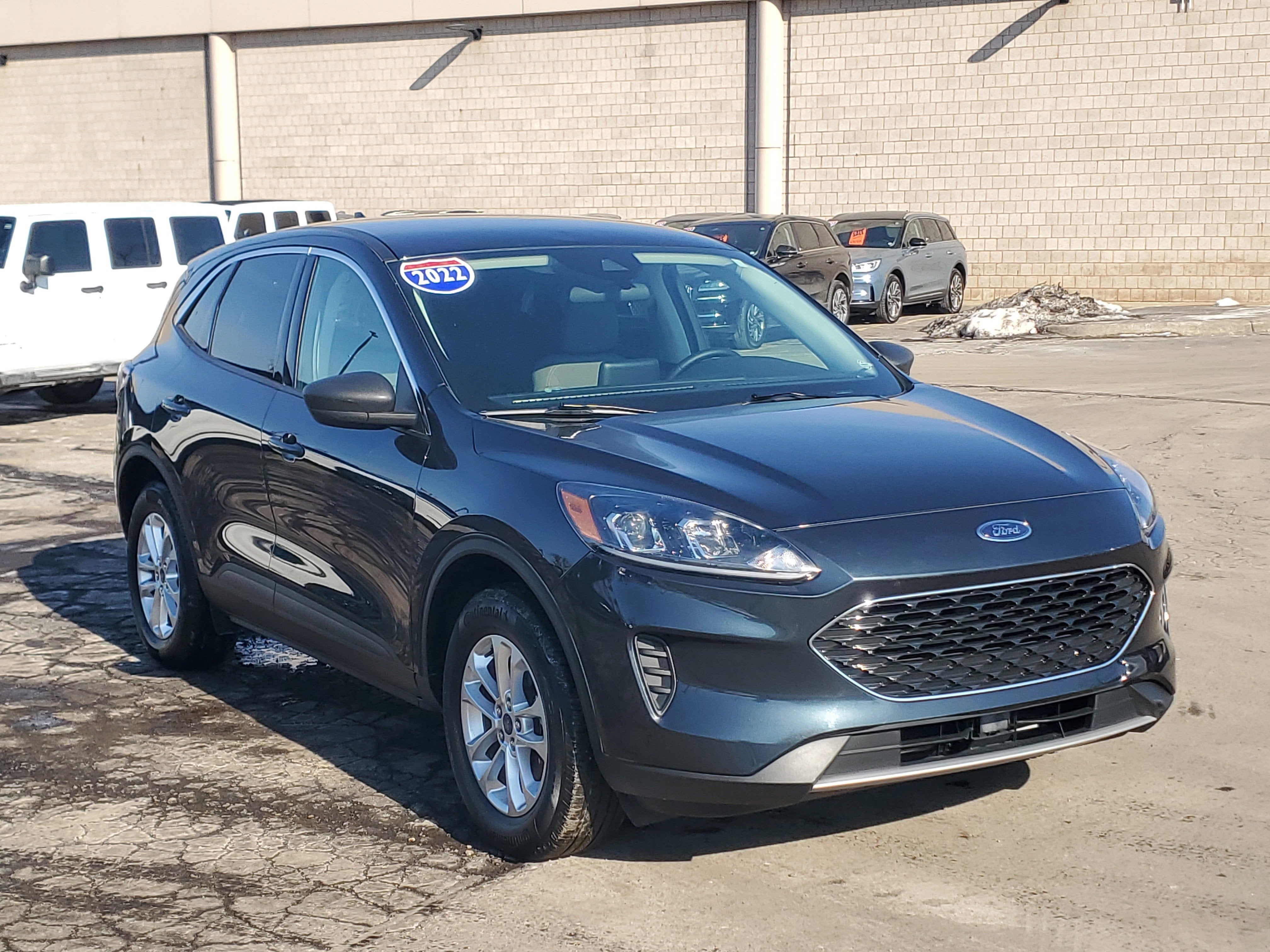 2022 Ford Escape SE
