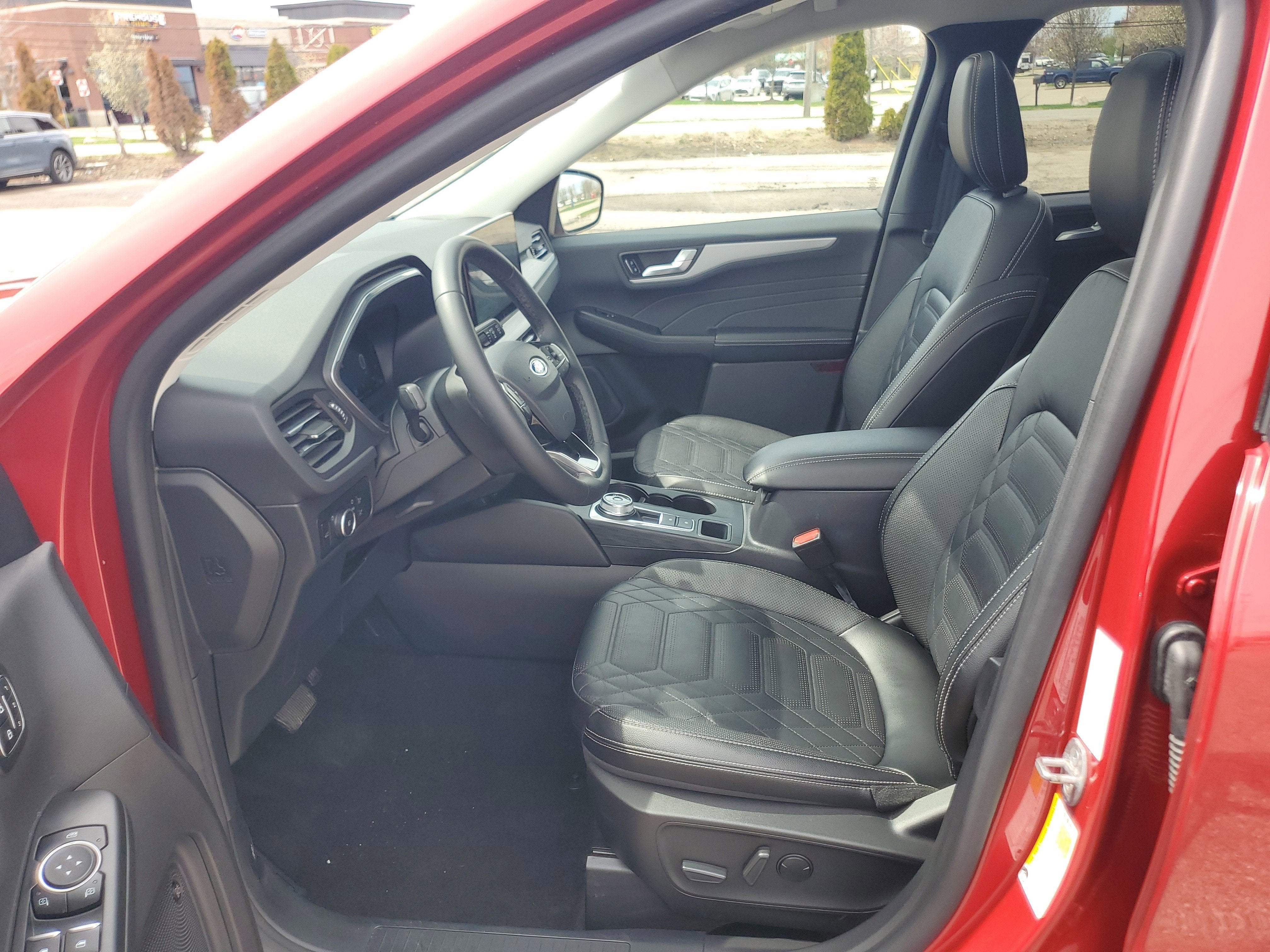 2023 Ford Escape Platinum