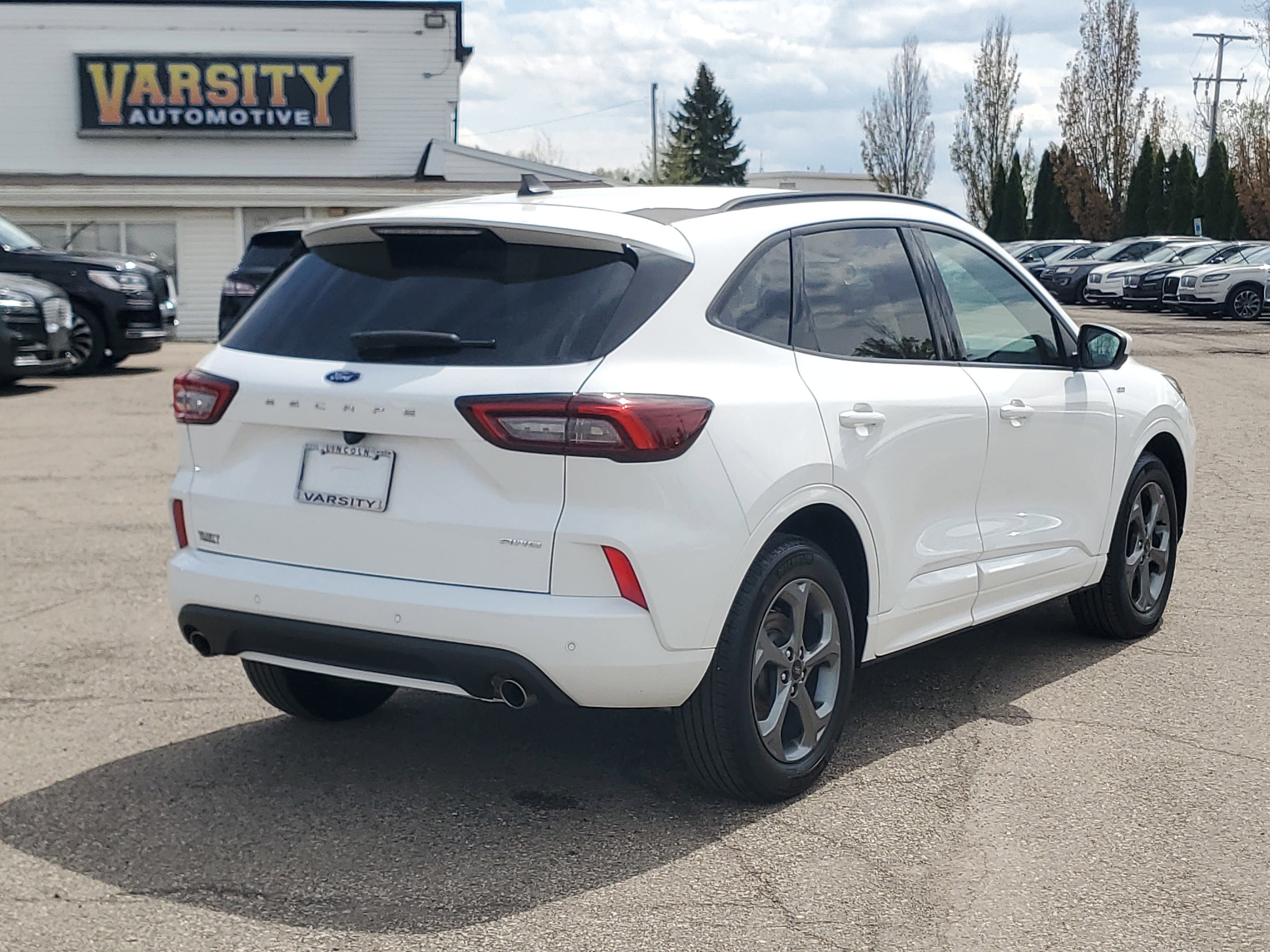 2023 Ford Escape ST-Line Select