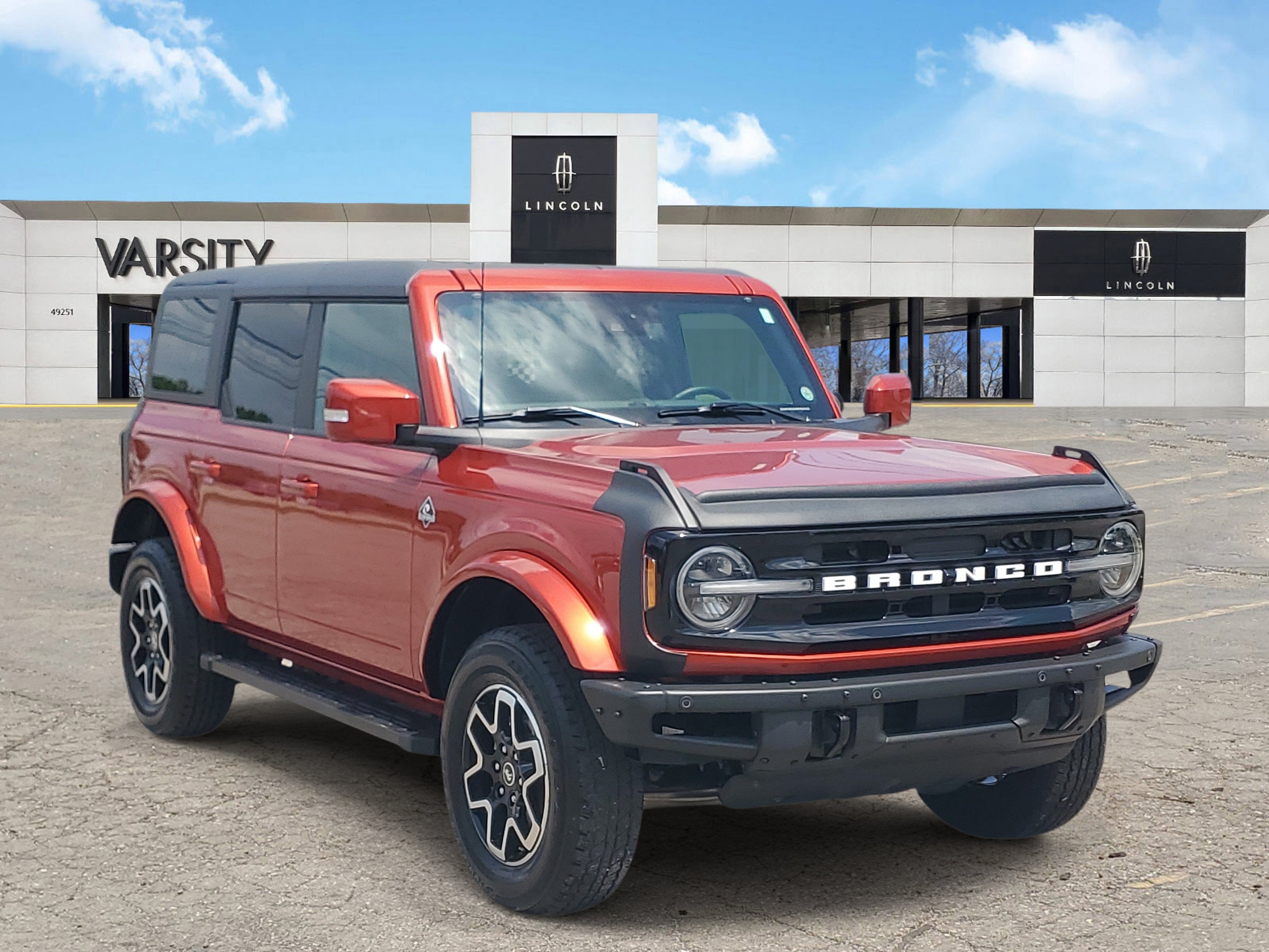 2023 Ford Bronco Outer Banks
