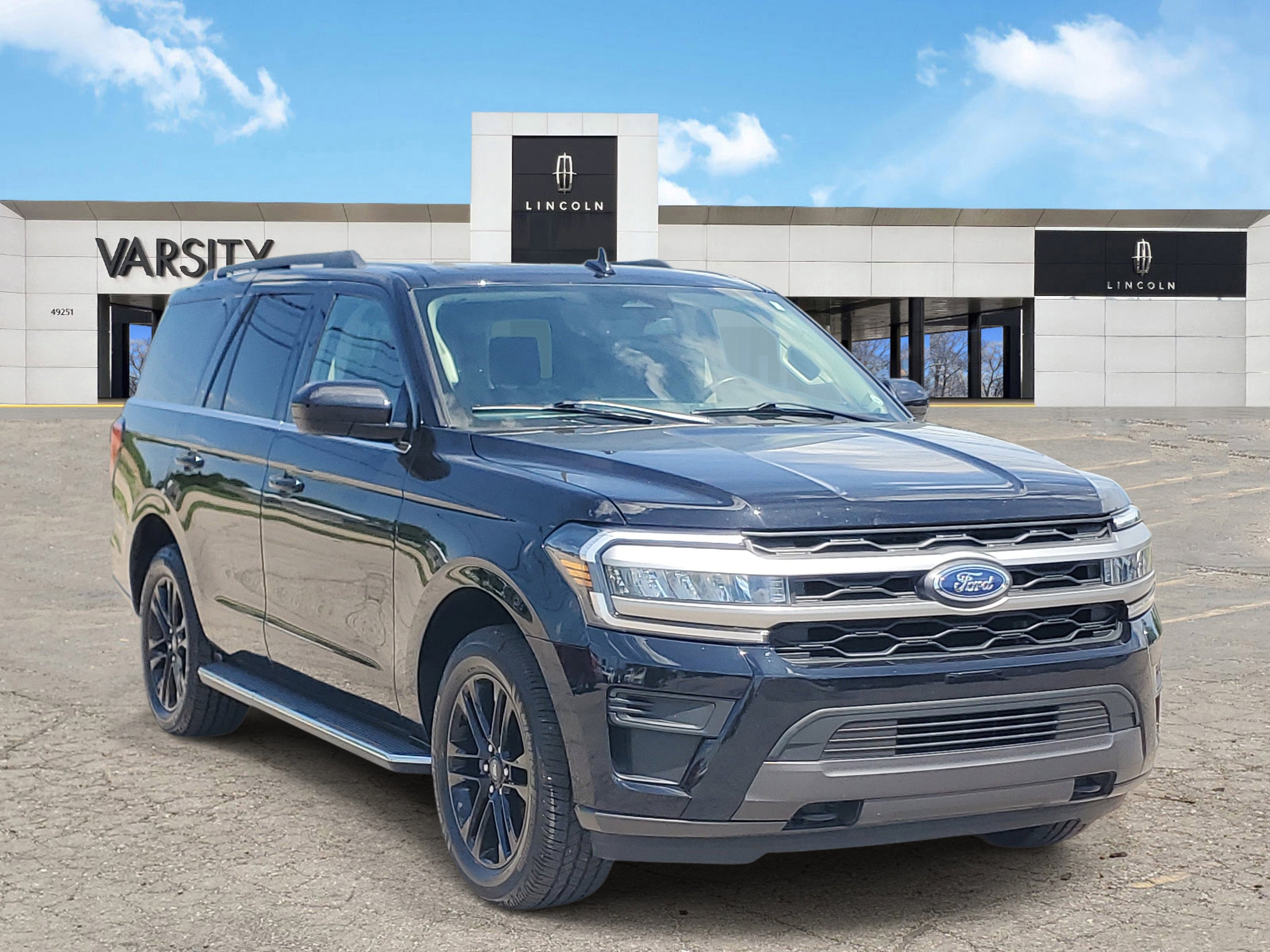 2023 Ford Expedition XLT