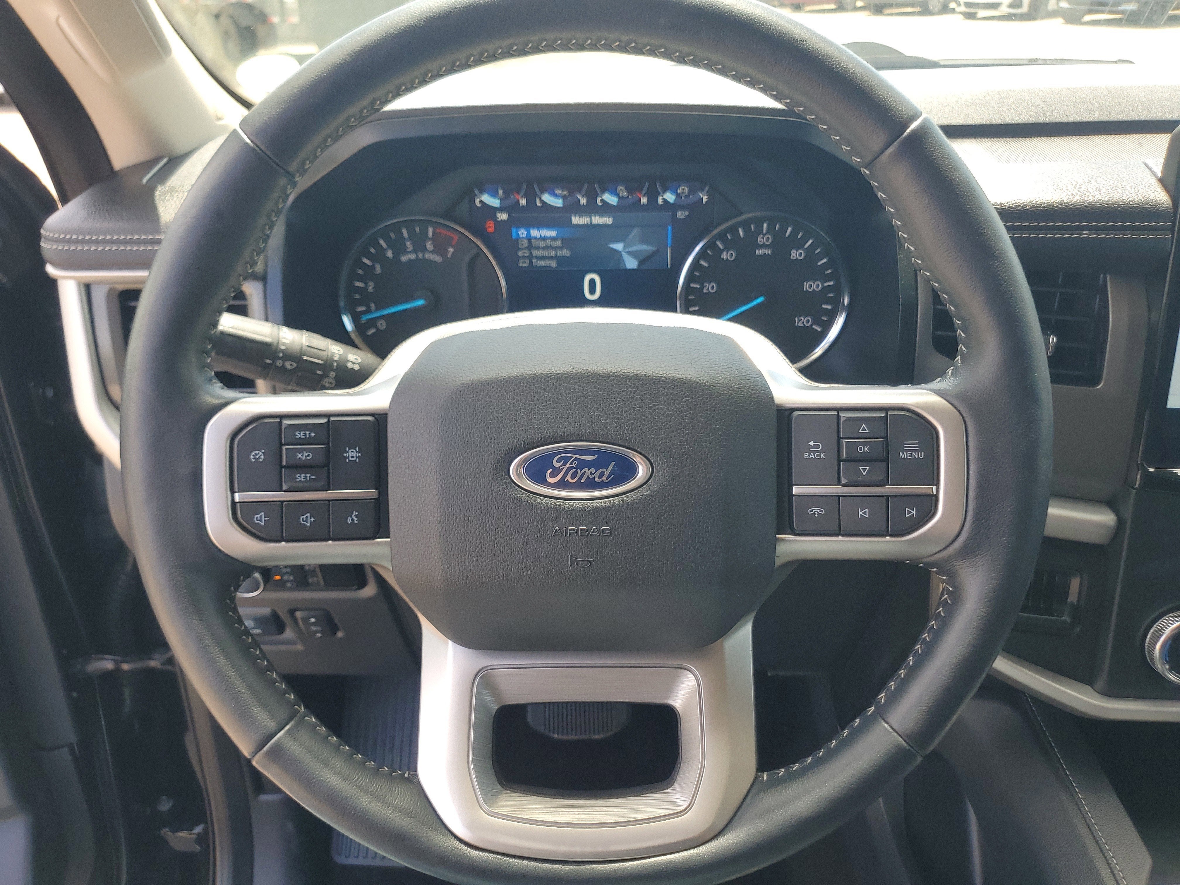 2023 Ford Expedition XLT