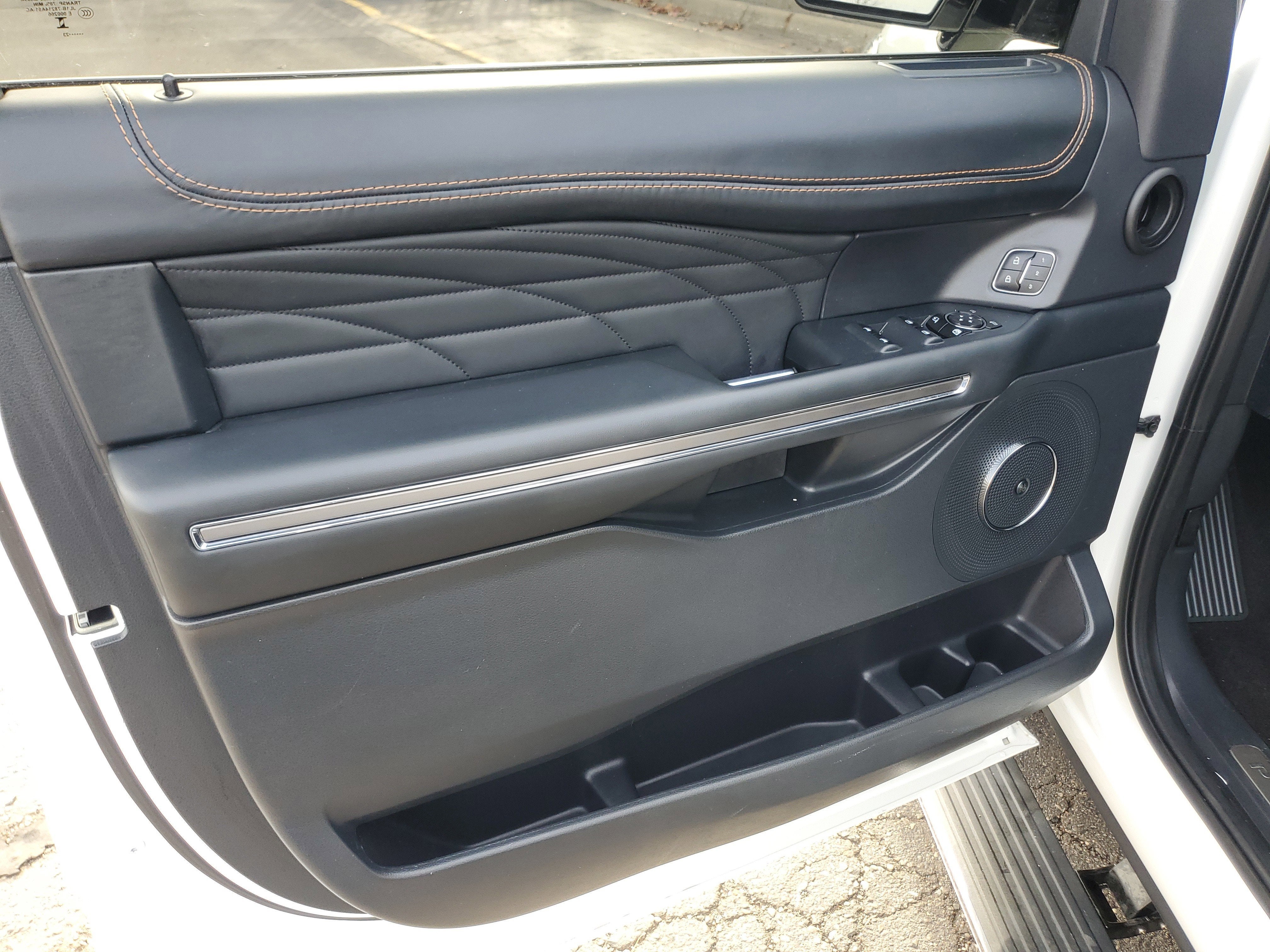 2023 Ford Expedition Platinum