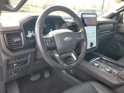 2023 Ford Expedition Platinum