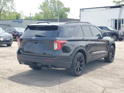 2024 Ford Explorer ST-Line