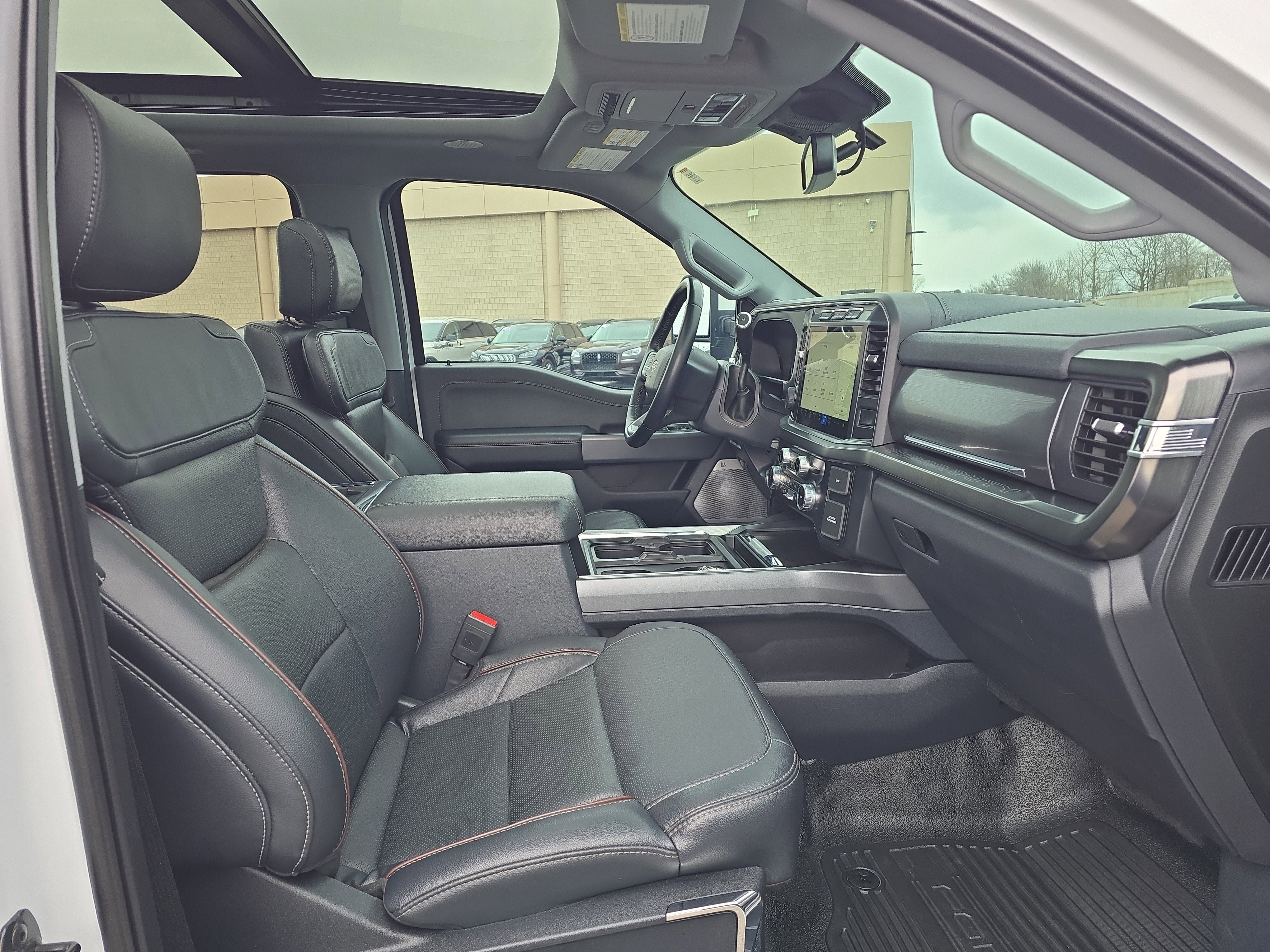 2023 Ford Super Duty F-350 SRW LARIAT