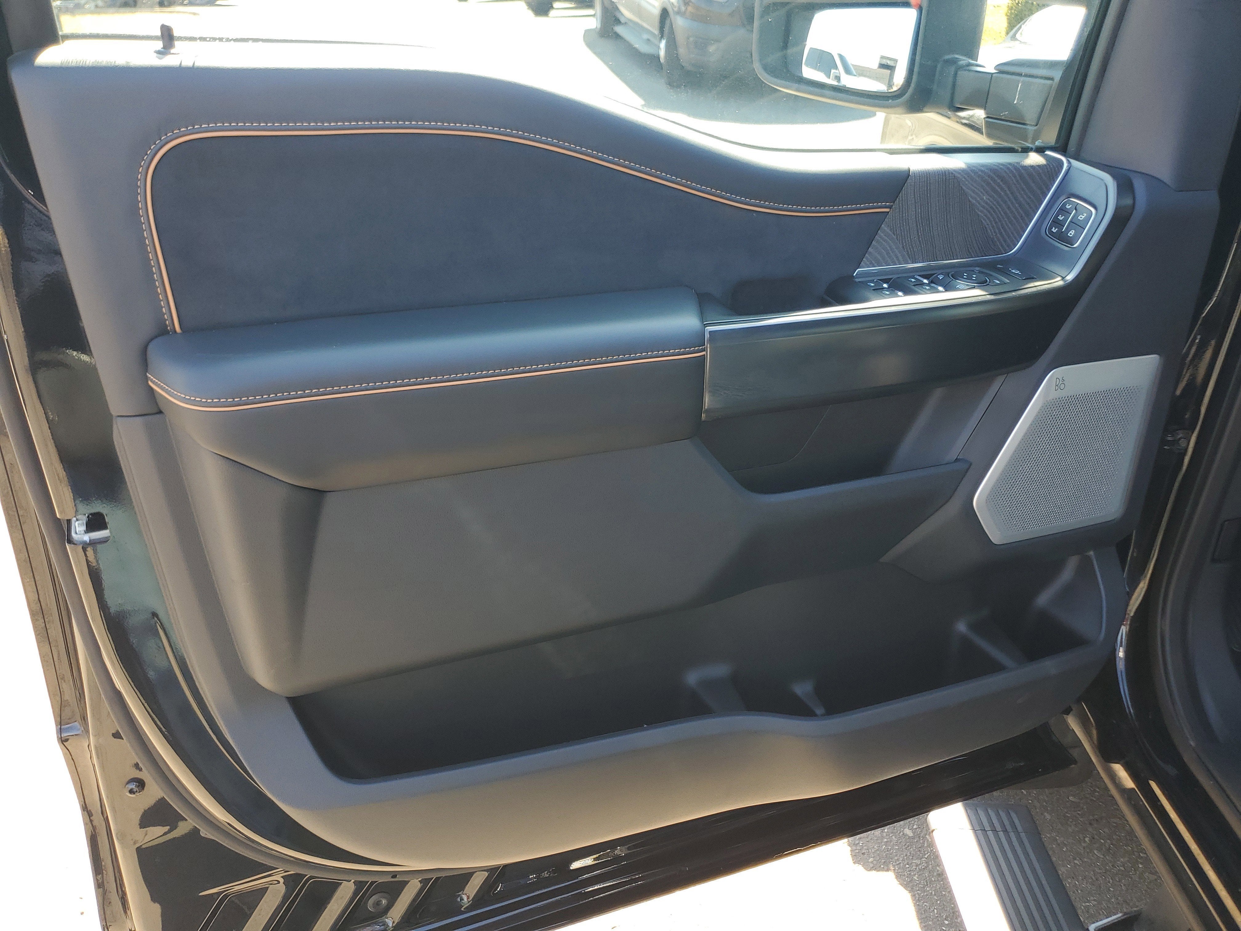 2024 Ford Super Duty F-350 DRW XLT