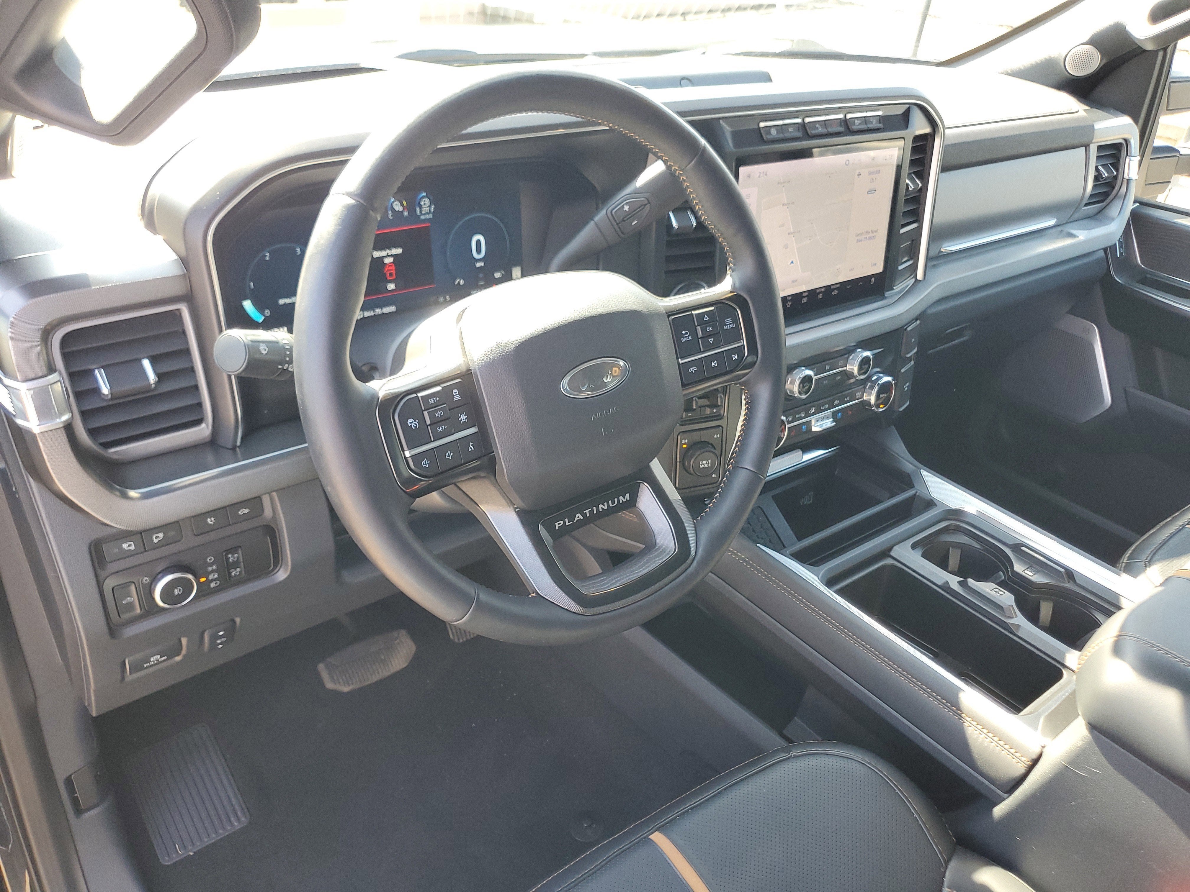 2024 Ford Super Duty F-350 DRW XLT