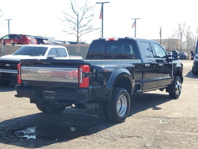 2024 Ford Super Duty F-350 DRW XLT