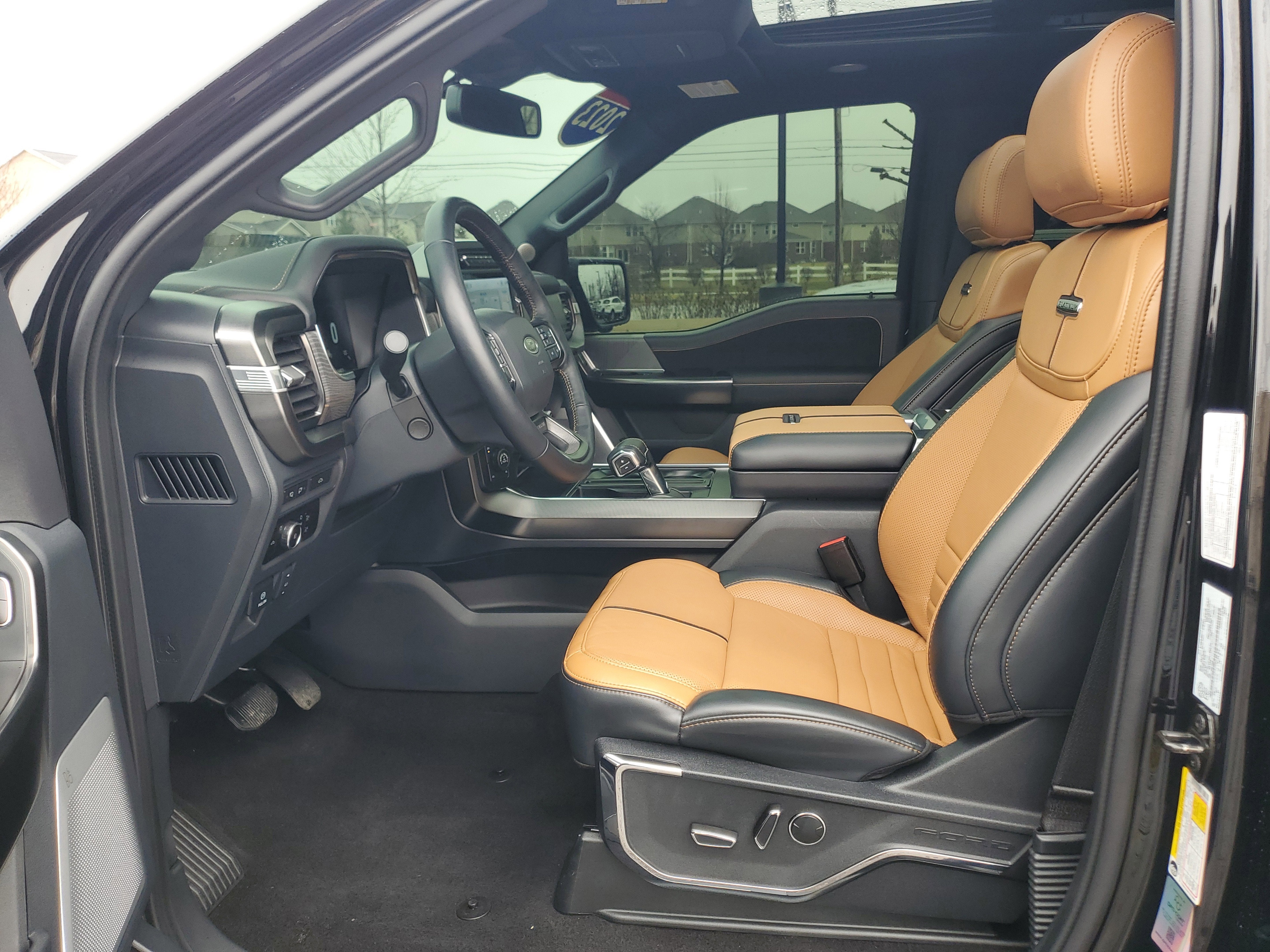 2023 Ford F-150 Platinum