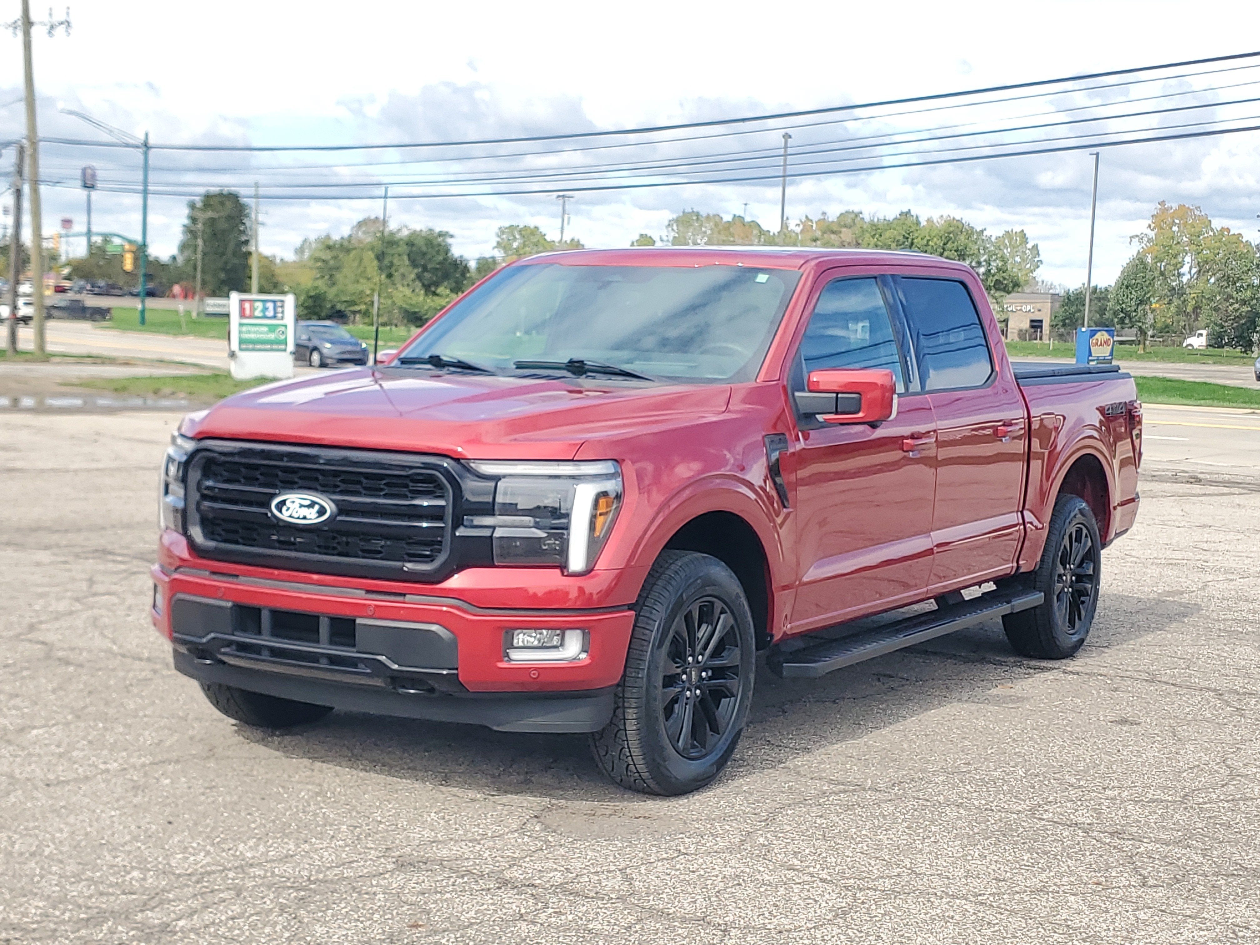 2024 Ford F-150 LARIAT