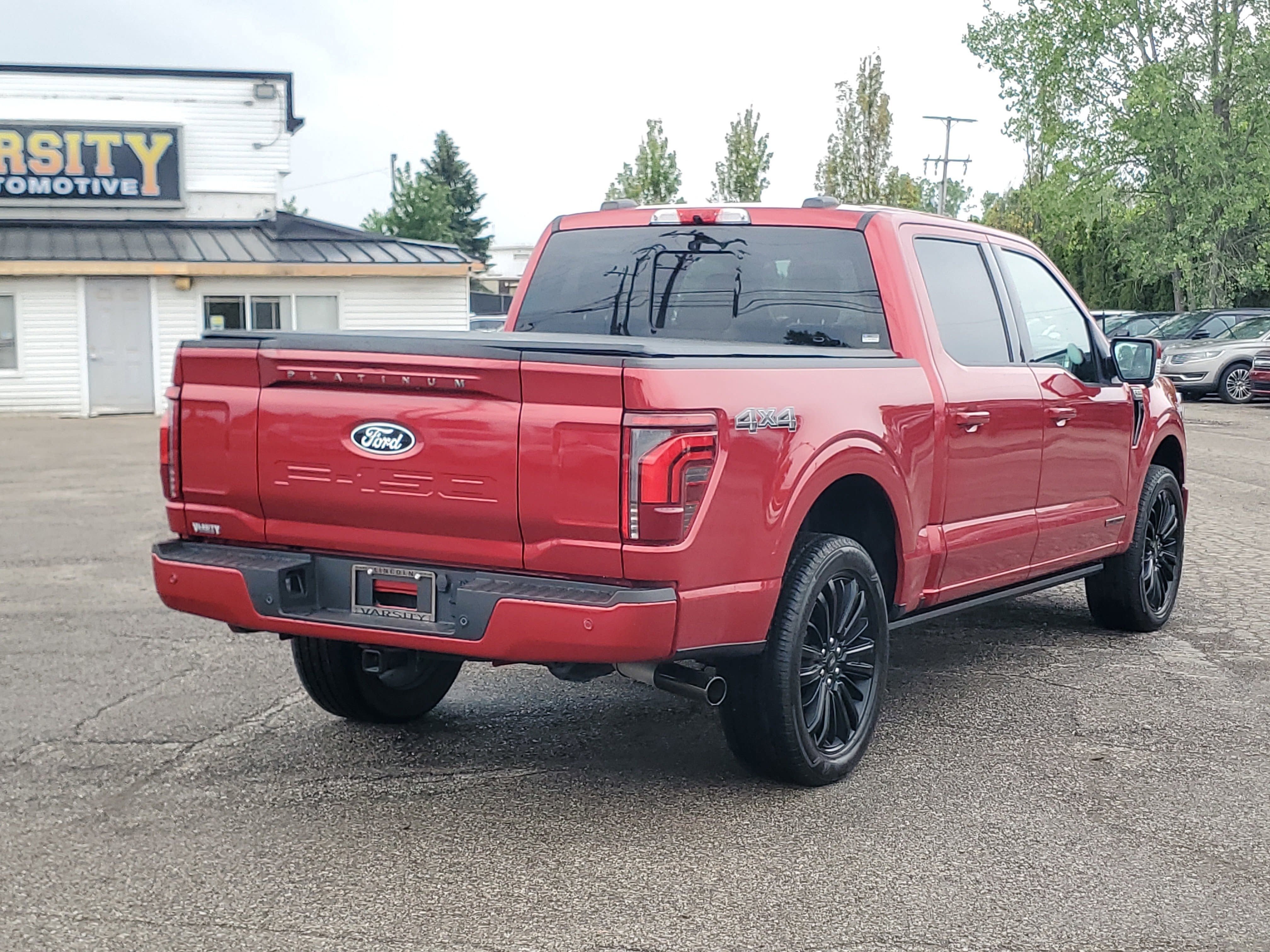 2025 Ford F-150 Platinum