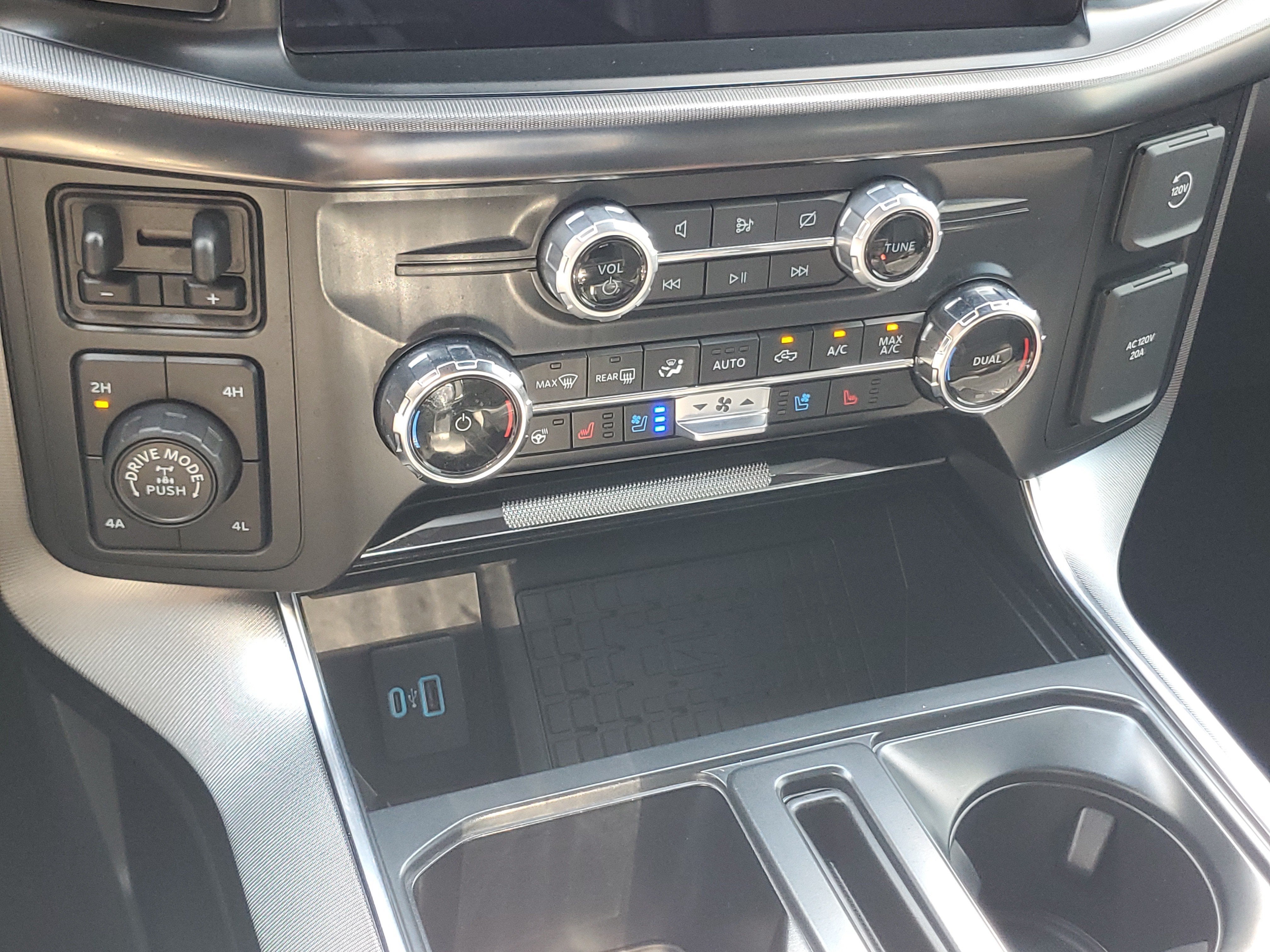 2024 Ford F-150 Platinum