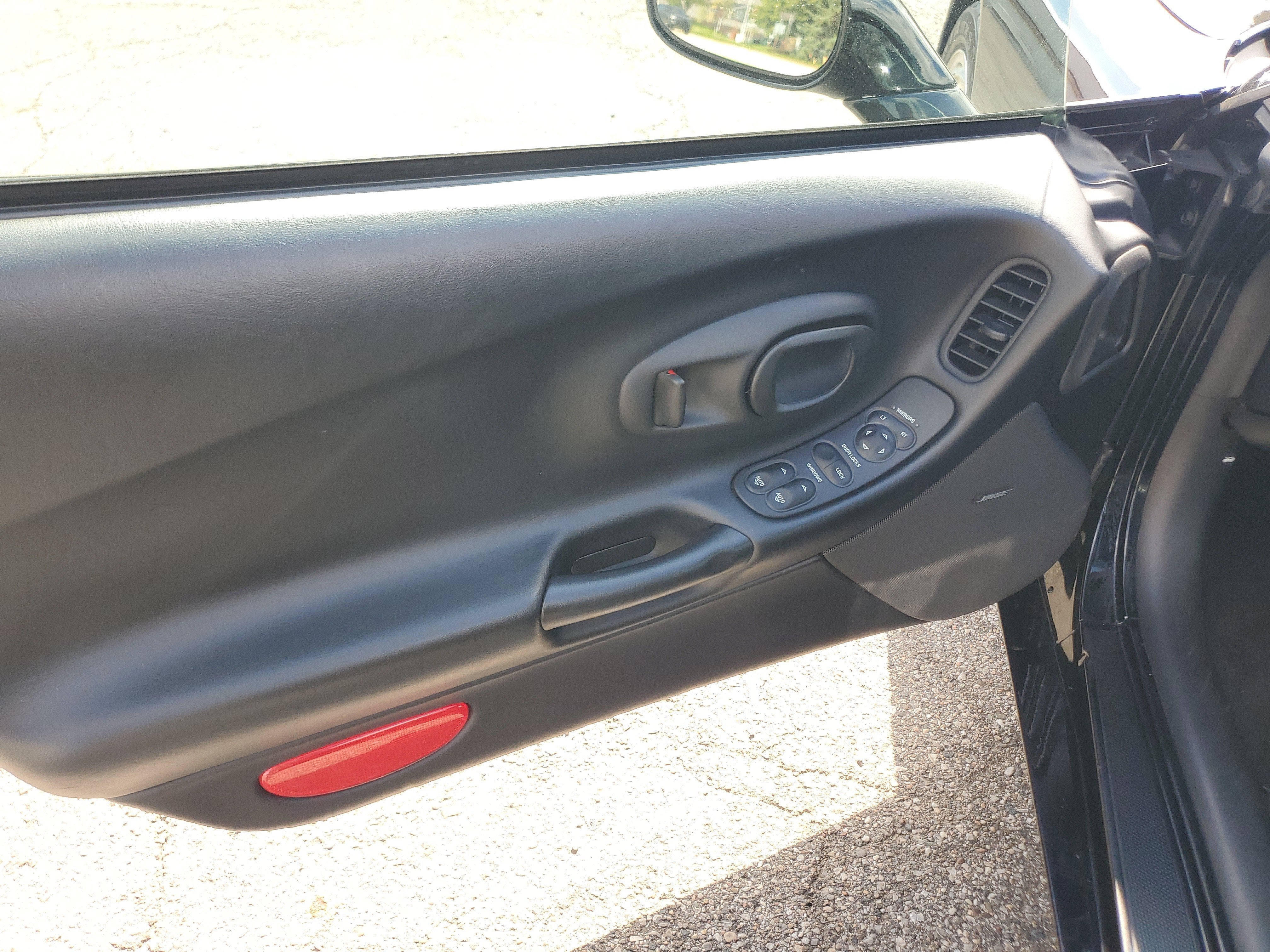 2004 Chevrolet Corvette 2DR CPE