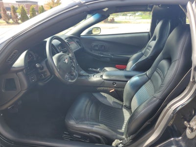 2004 Chevrolet Corvette 2DR CPE