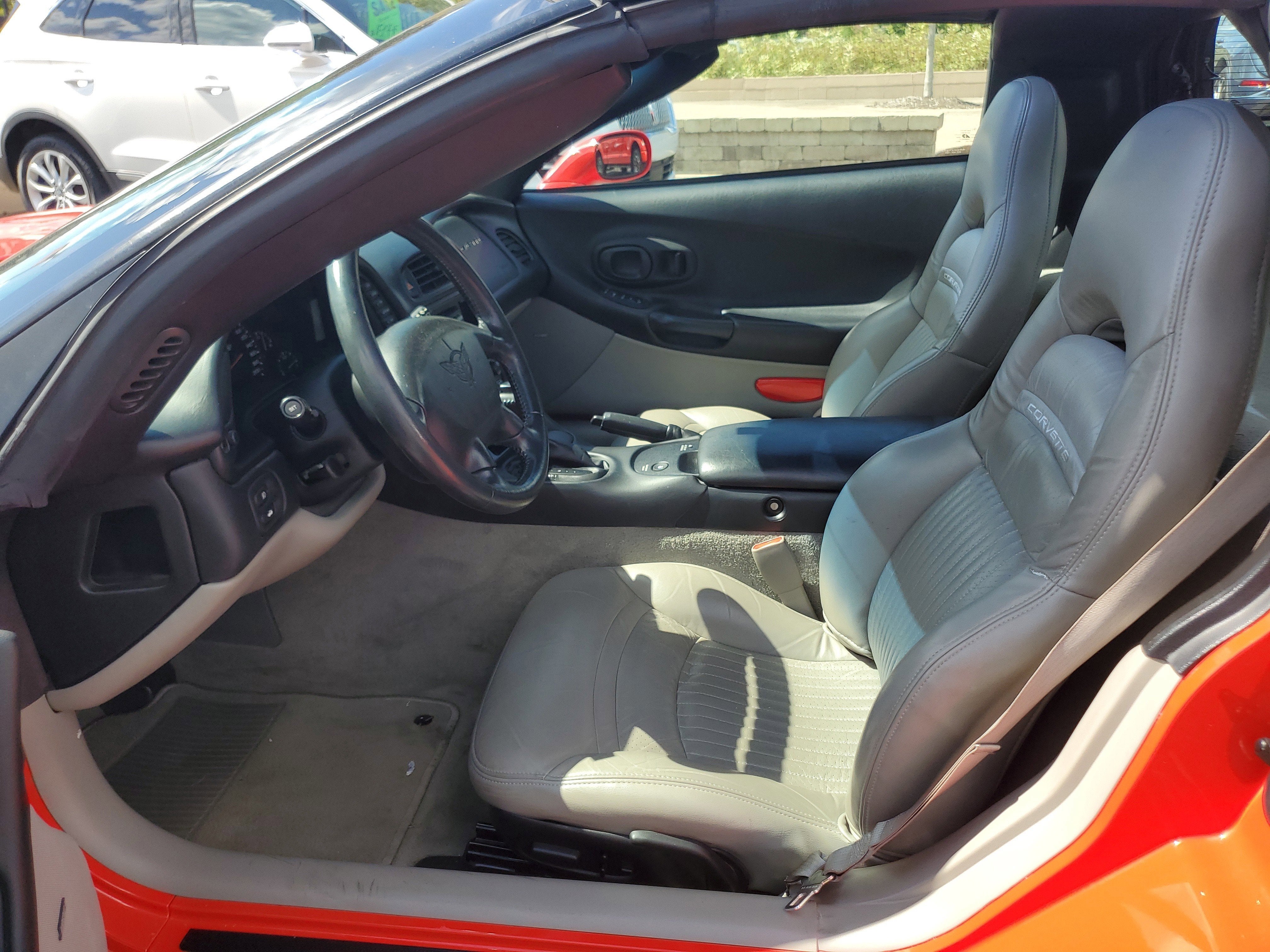 2004 Chevrolet Corvette 2DR CPE