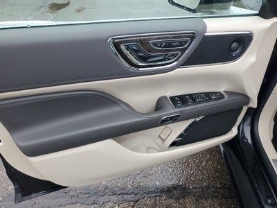 2019 Lincoln Continental Reserve