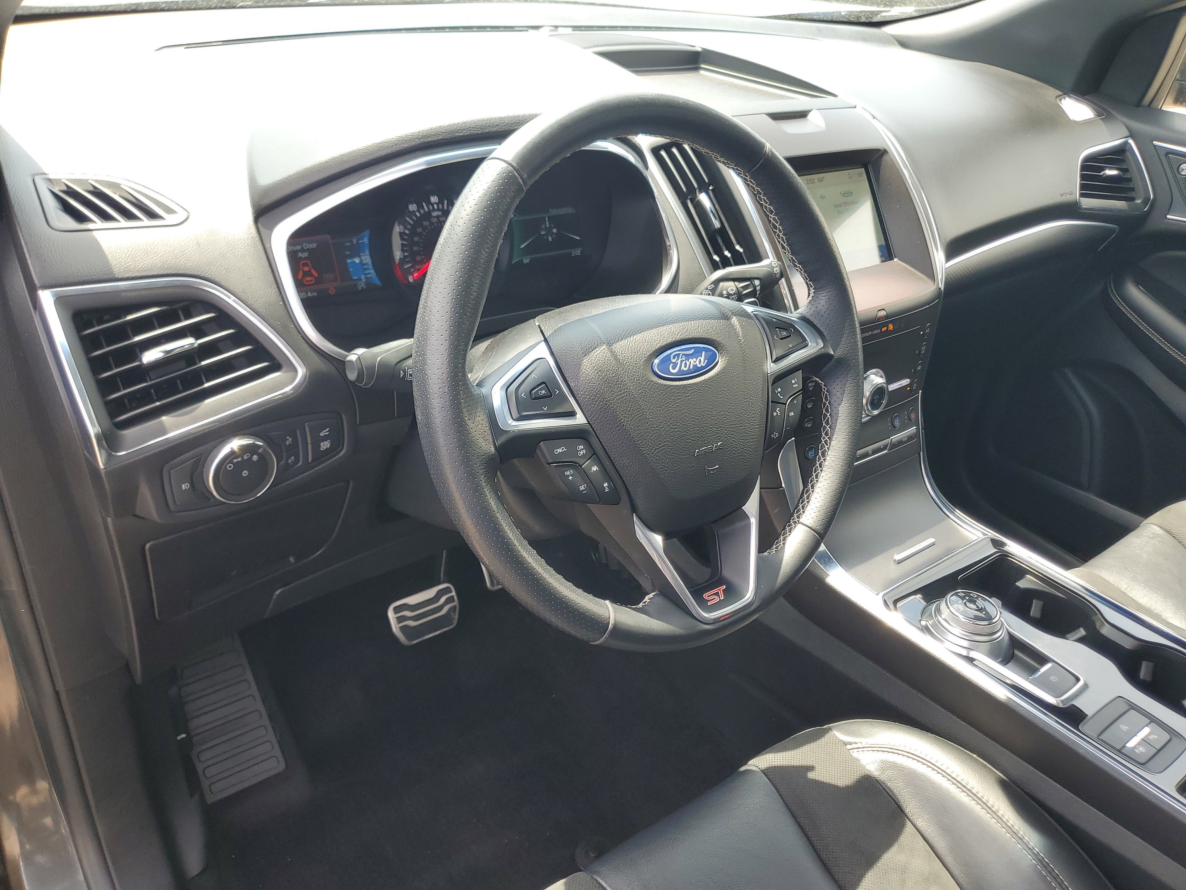2020 Ford Edge ST